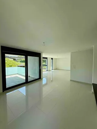 Objektbild  , 2557 Studen