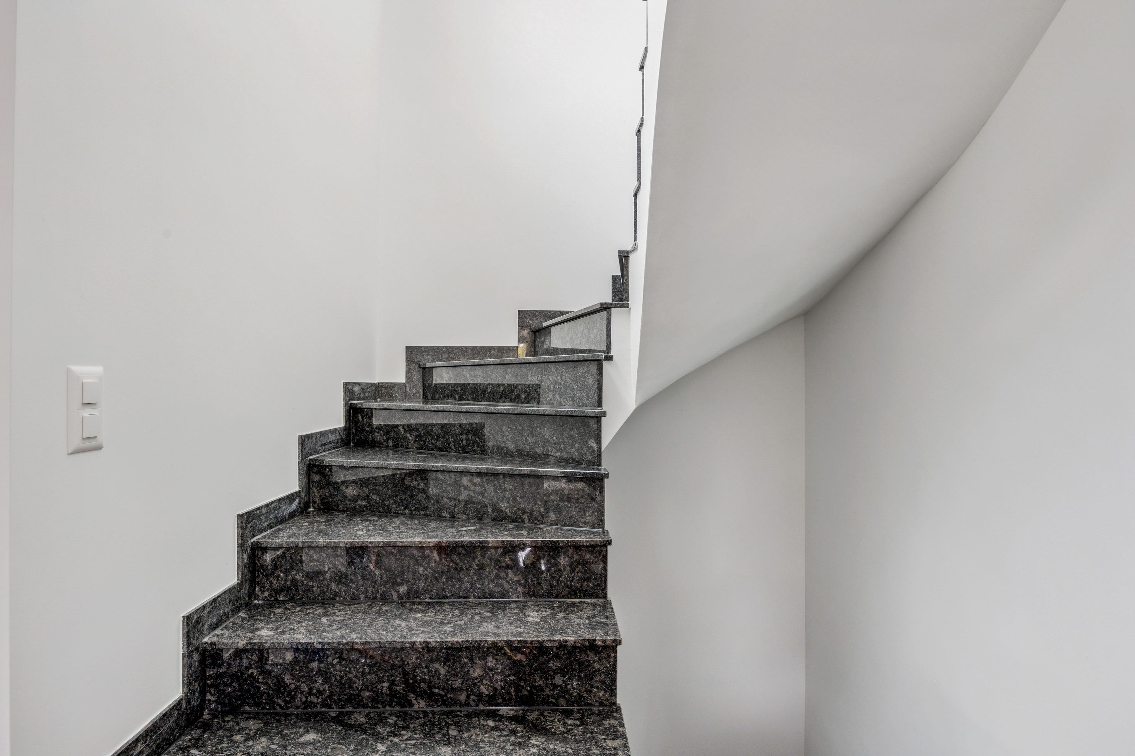 Naturnah wohnen, modern leben: Exklusives 5.5-Zimmer-Haus - 8