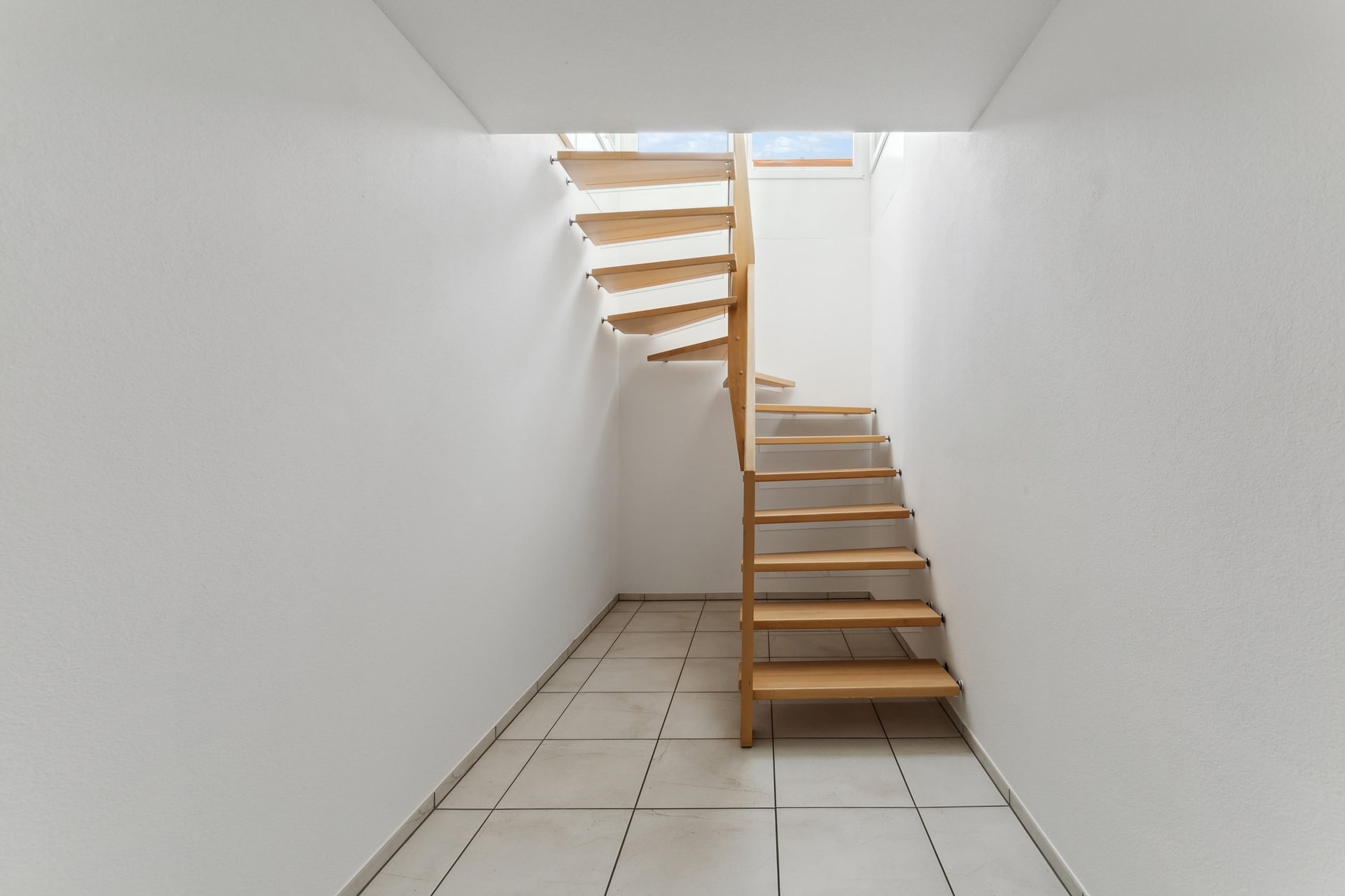 Exklusive 5.5-Zimmer Attika-Maisonette in Seengen – Modernes Wohnen auf Zwei Ebenen -  - 6
