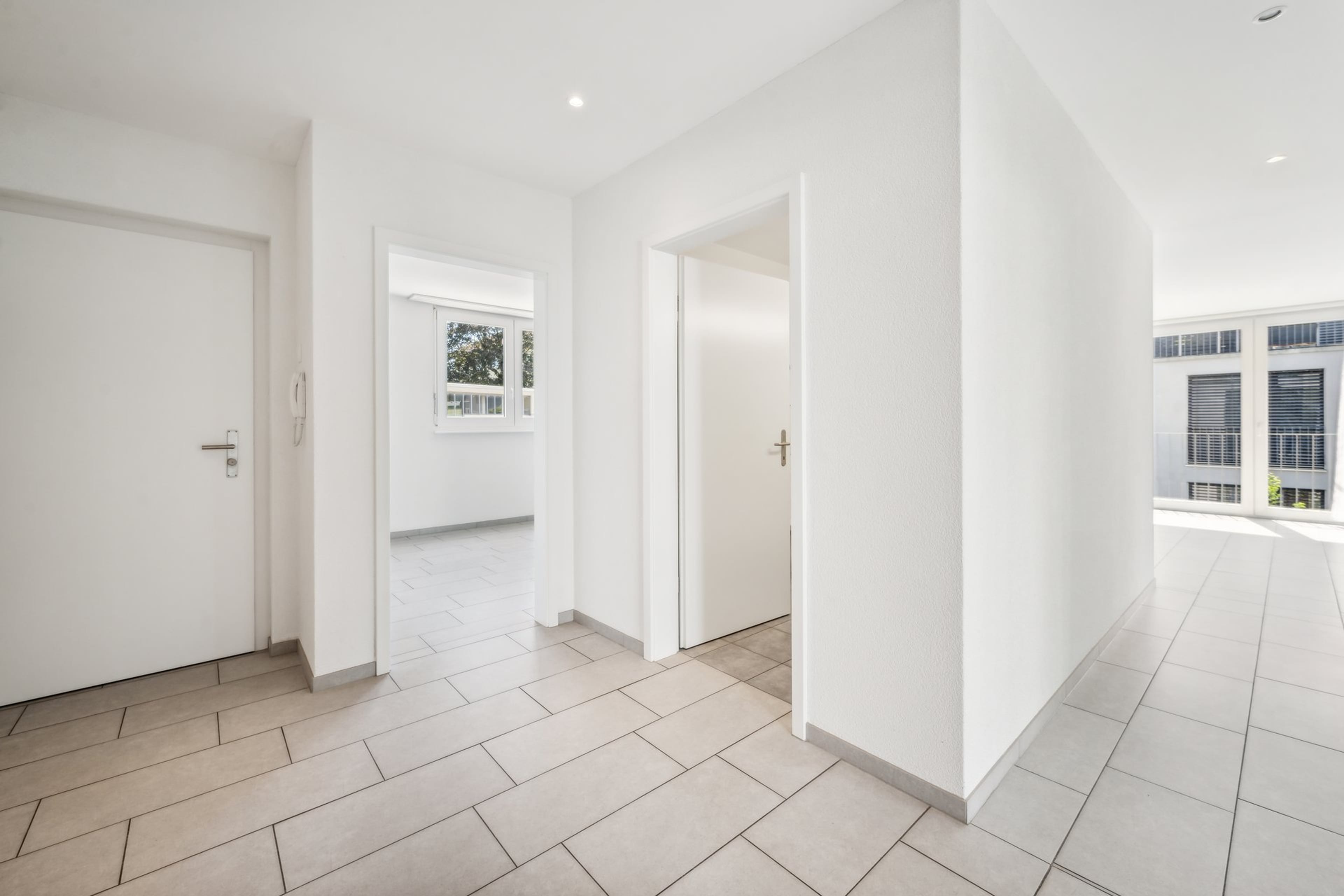 Helle, grosszügige 4.5-Zimmer Wohnung in Thayngen - 12