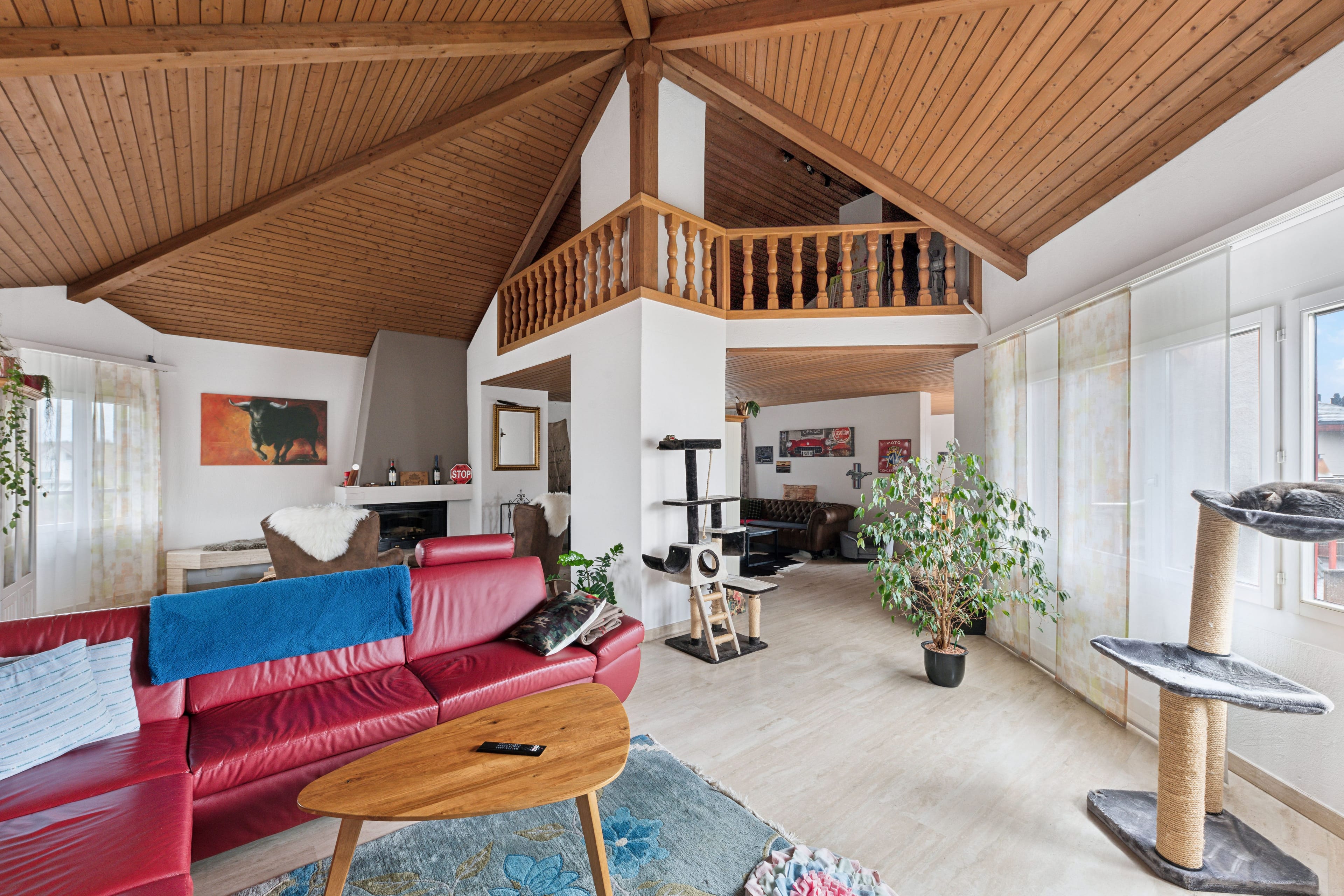 Den Sommer auf den Terrassen der hellen Attika- Maisonette in Henggart geniessen? - Bild 1