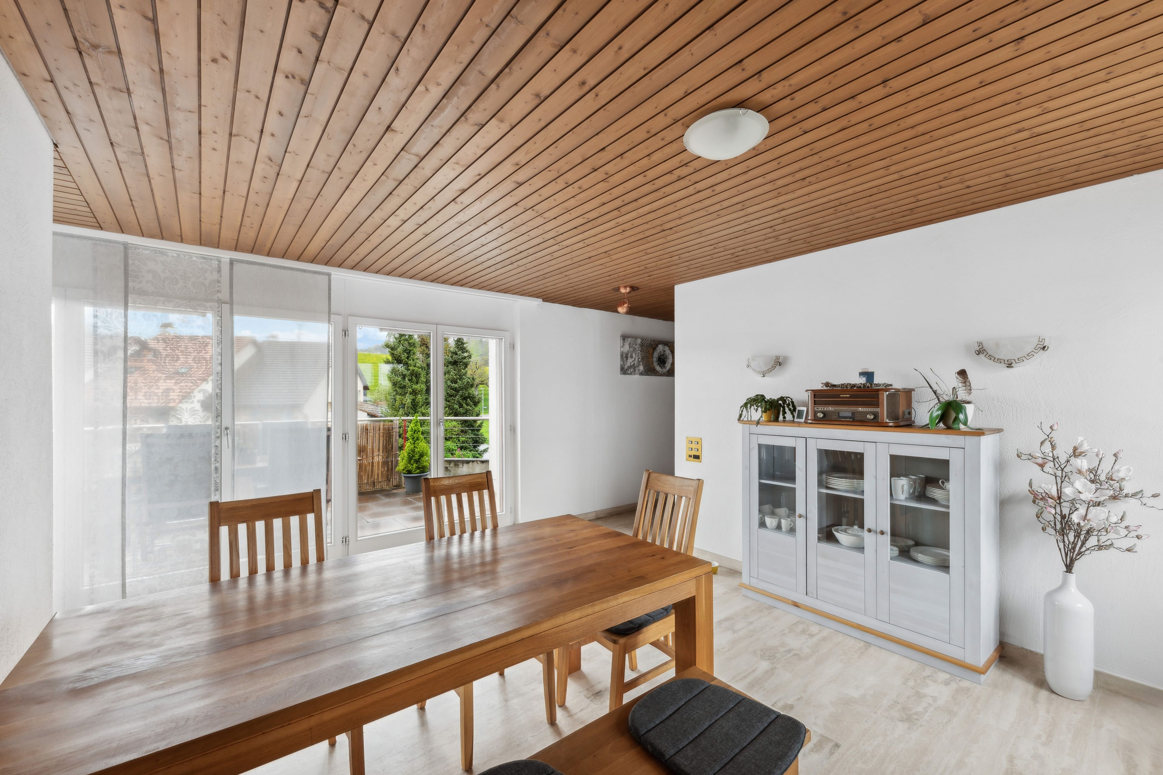 Den Sommer auf den Terrassen der hellen Attika- Maisonette in Henggart geniessen? - Bild 5
