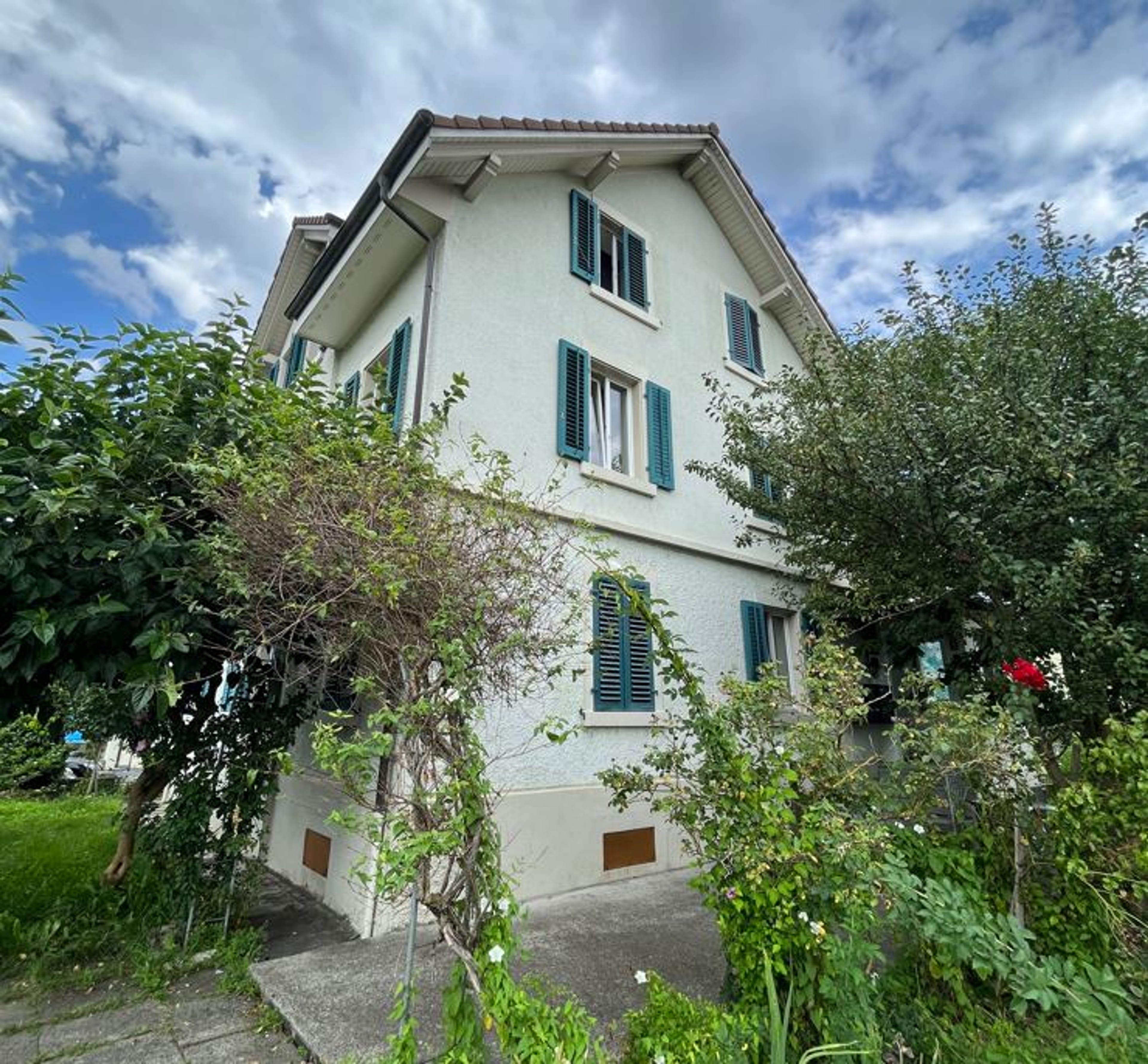 Top-Deal: Mehrfamilienhaus mit 6.5% Rendite! PREISREDUKTION! - Bild 1
