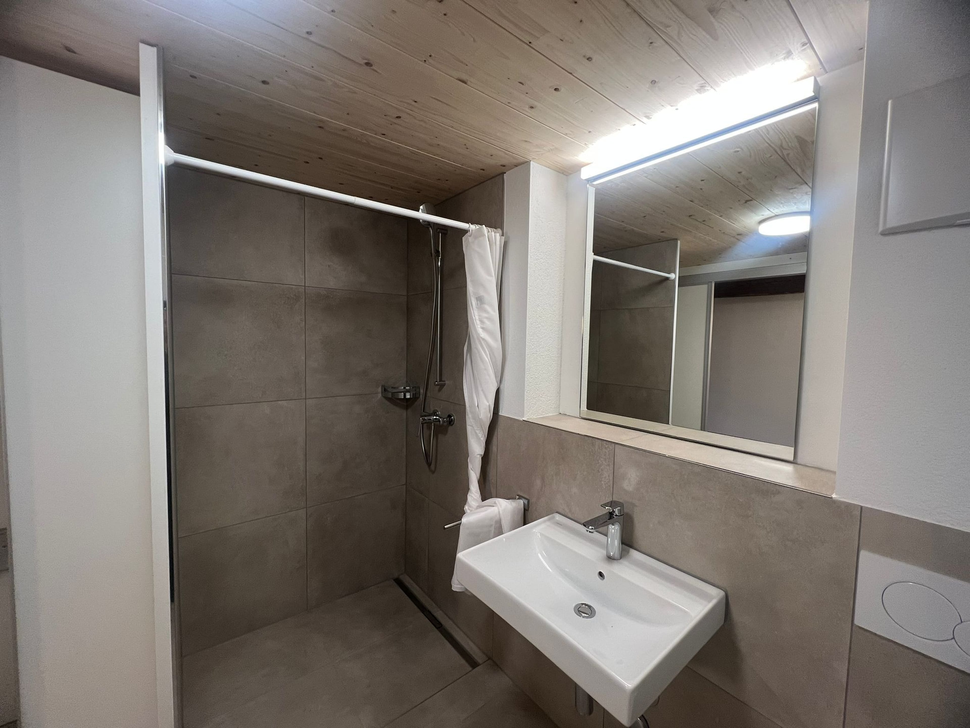 Moderne 2.5-Zimmer-Duplex in Stein AG mieten (Nr. 16) - Bild 5