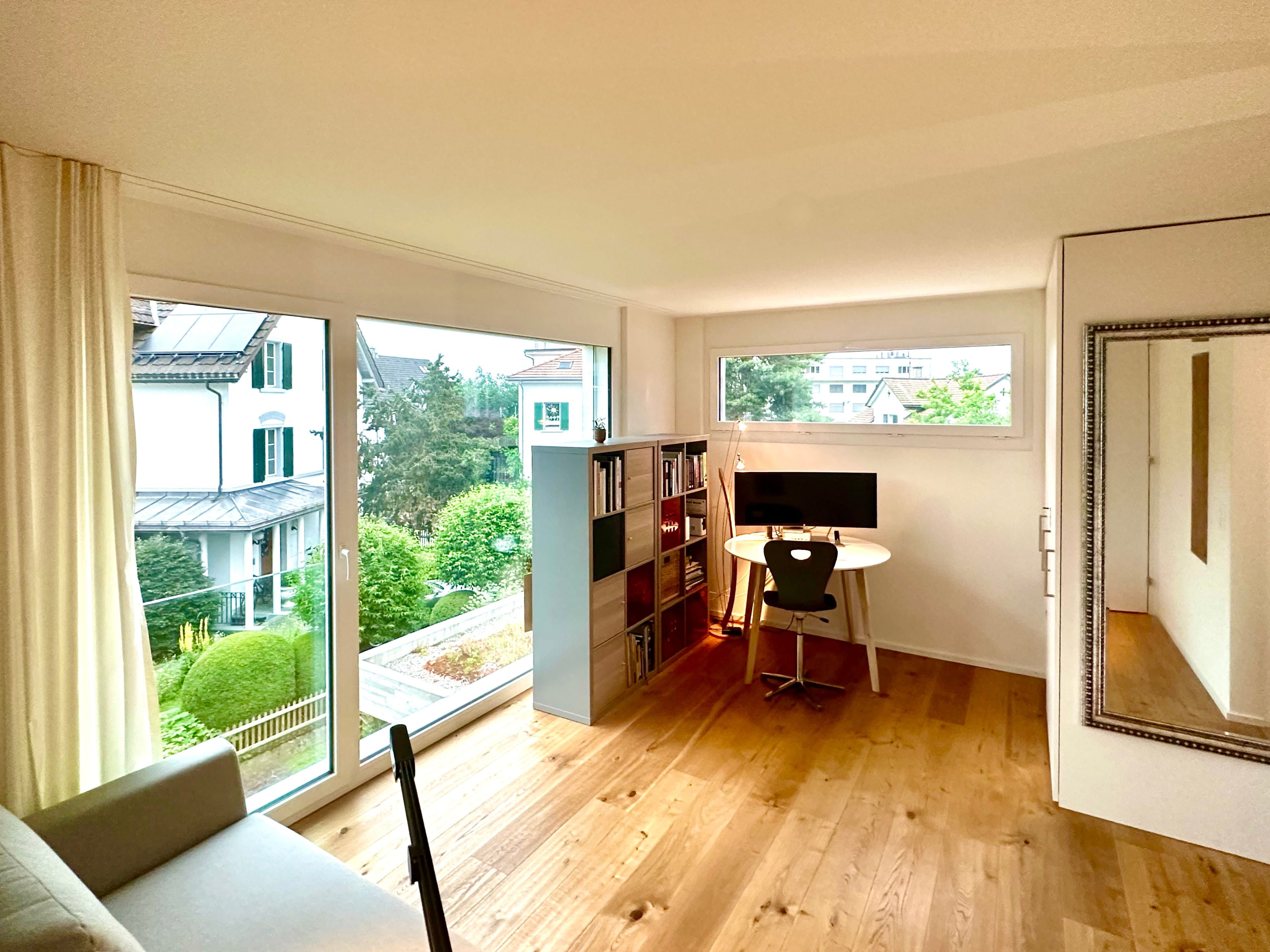 Lichtdurchflutete Designer-Wohnung mit Loft-Charakter in Wetzikon - Bild 4