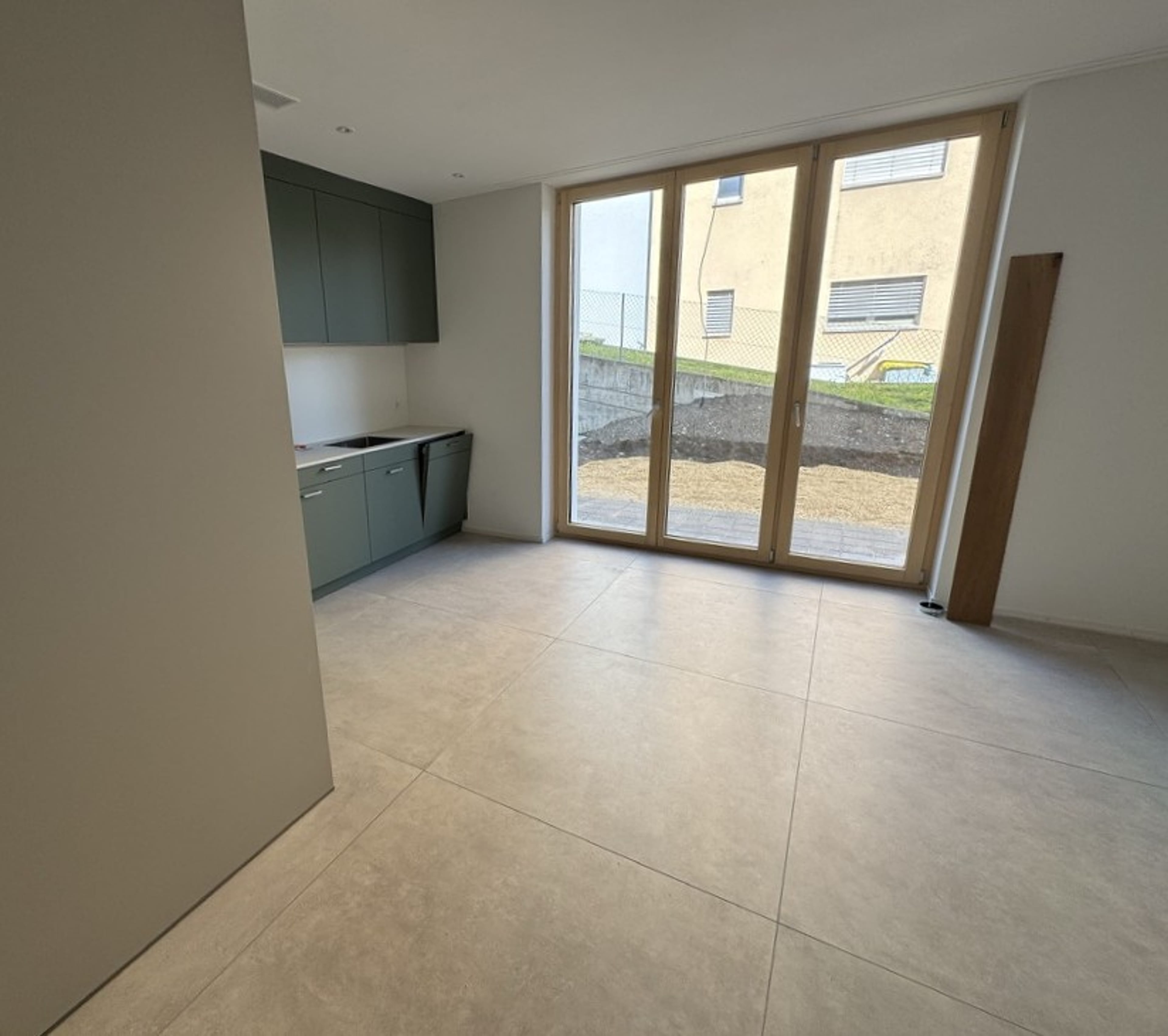 Moderne 3-Zimmer Maisonettewohnung mit Wintergarten (W1) - Bild 3