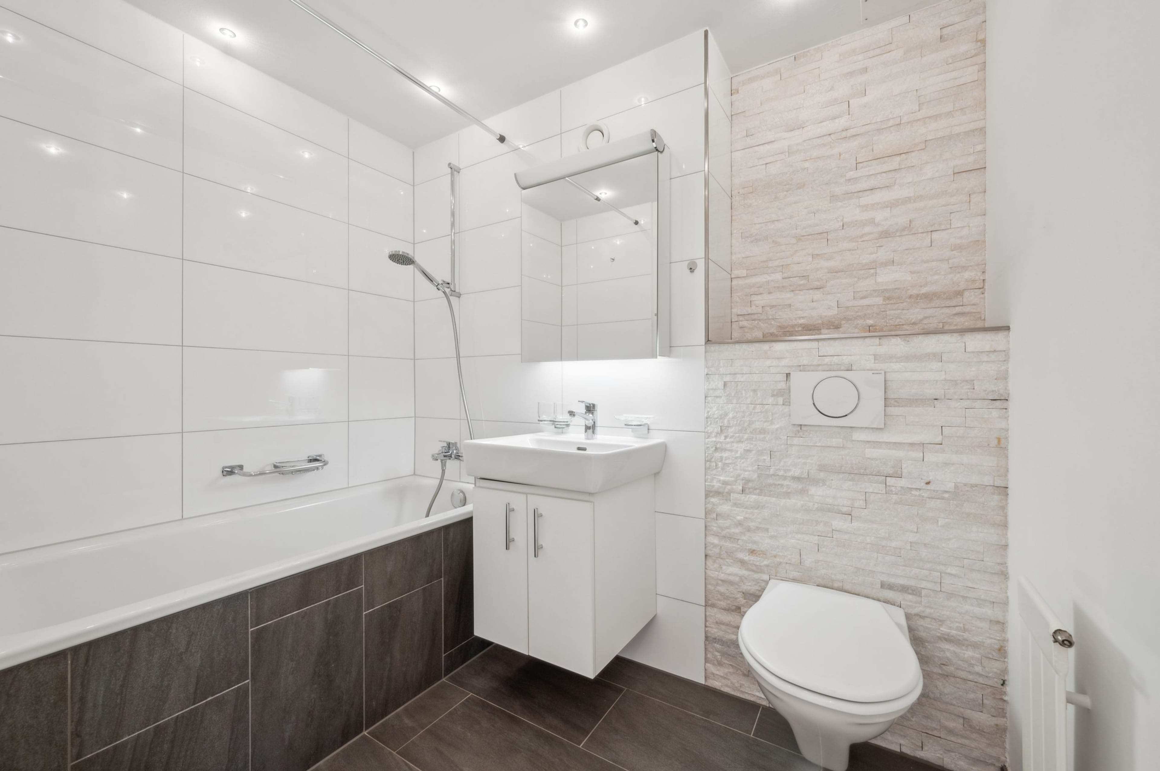 Charmante 3.5-Zimmer-Maisonette mit Terrasse in Zollikofen - 7