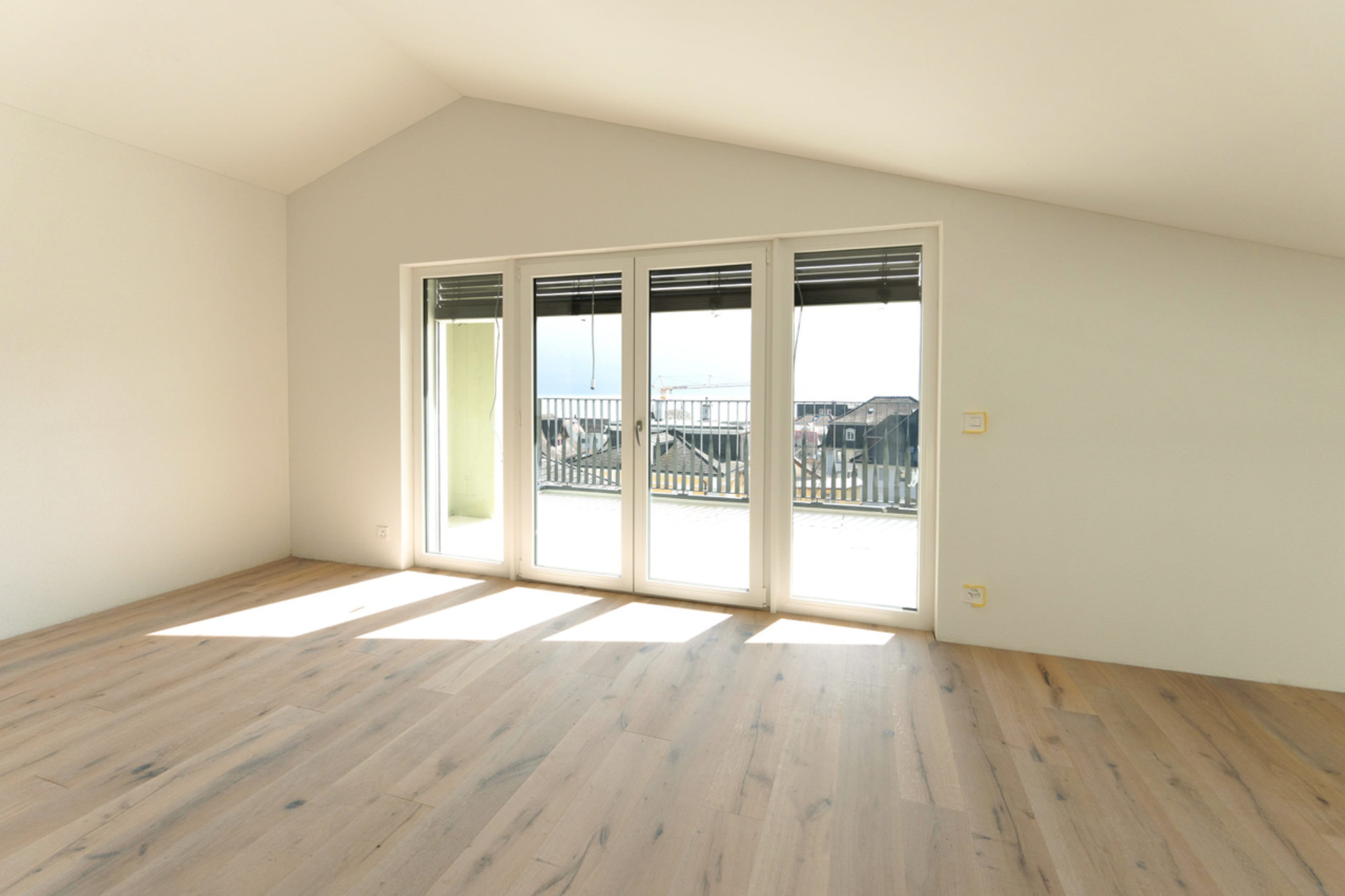 Luxuriöses Wohnen mit Smart-Home-Komfort und Panoramablick - 3