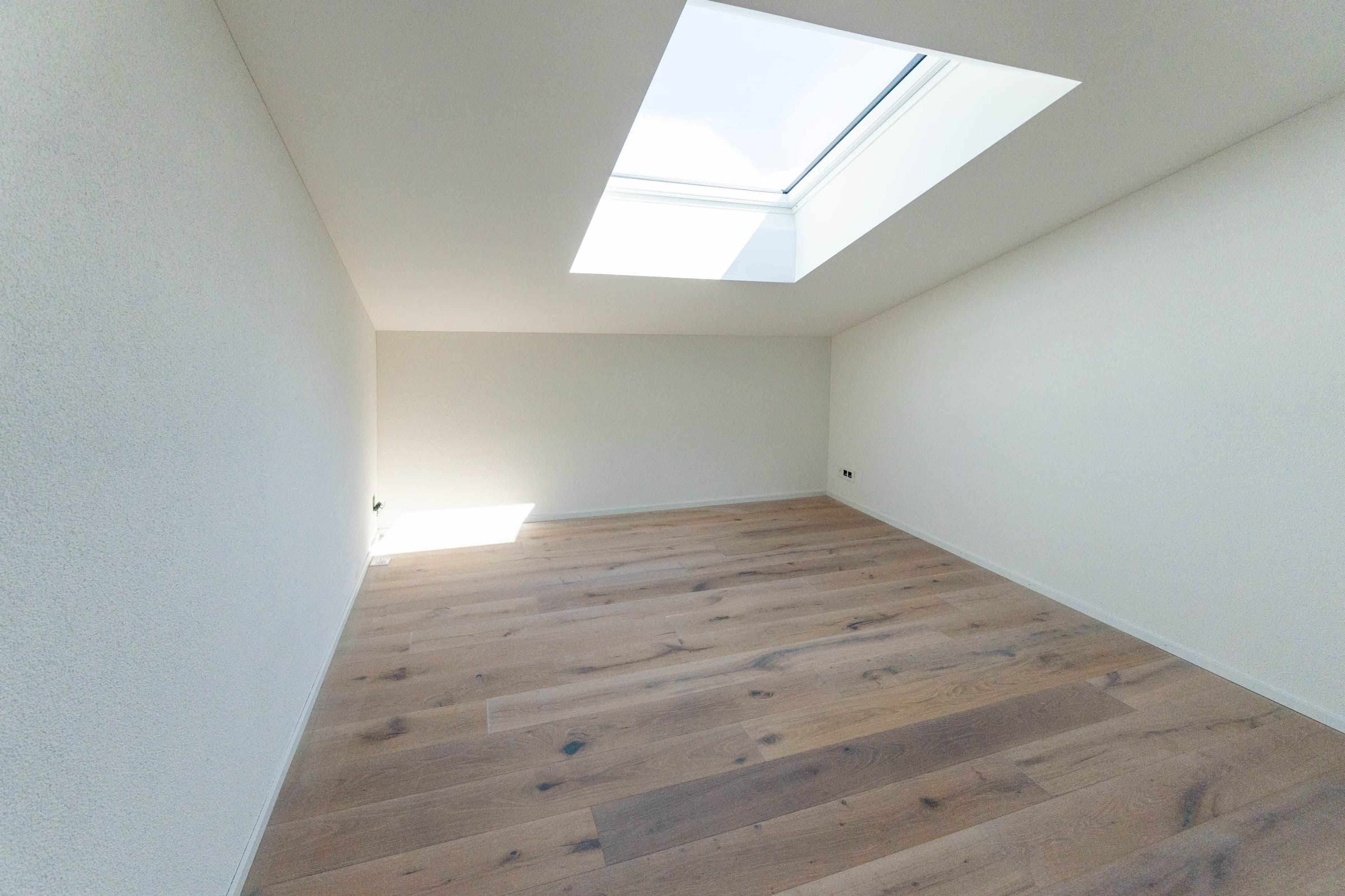 Luxuriöses Wohnen mit Smart-Home-Komfort und Panoramablick - 9