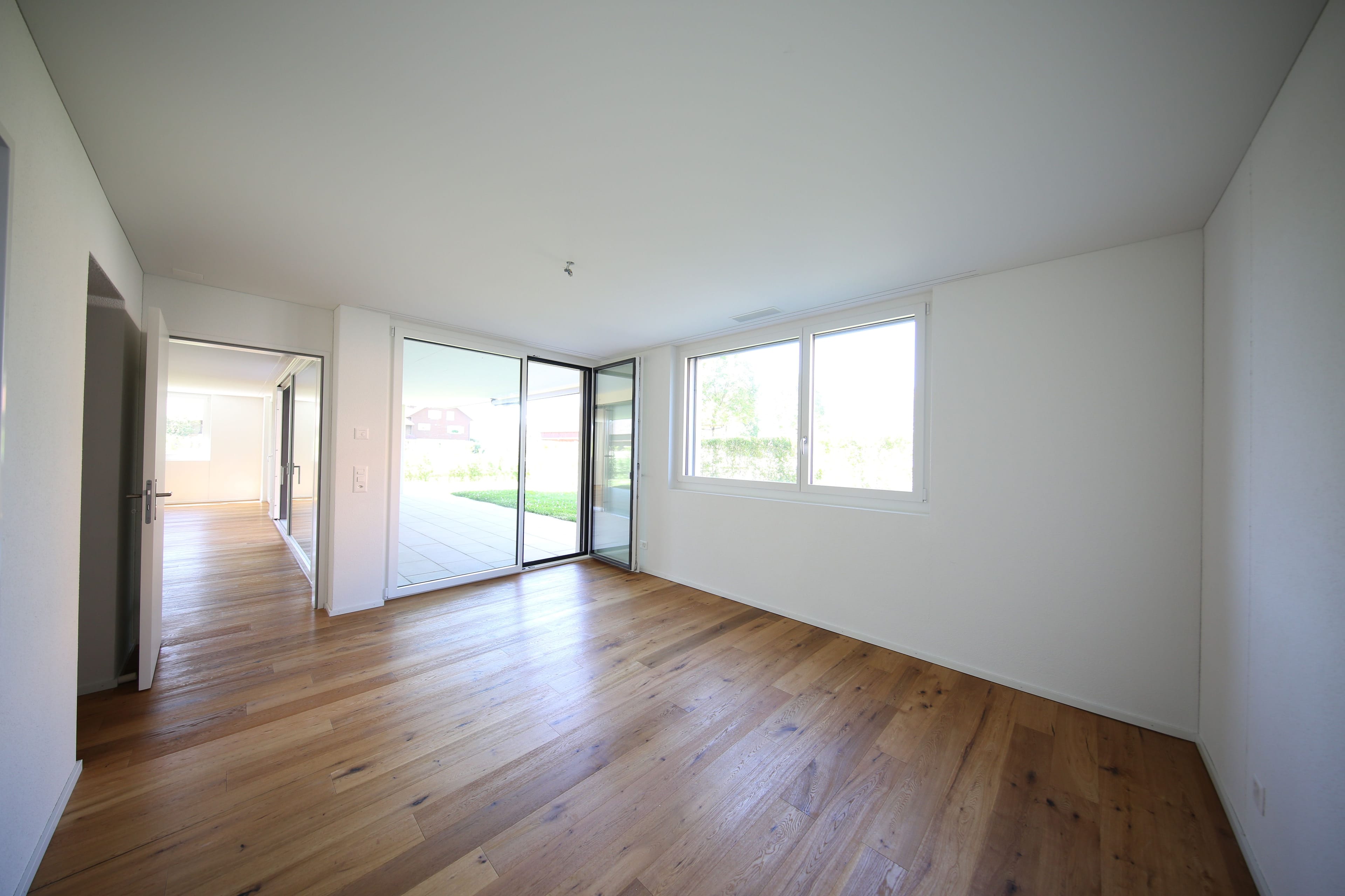 Nachhaltige 4.5-Zimmer-Gartenwohnung mit modernem Wohnkomfort - Bild 11