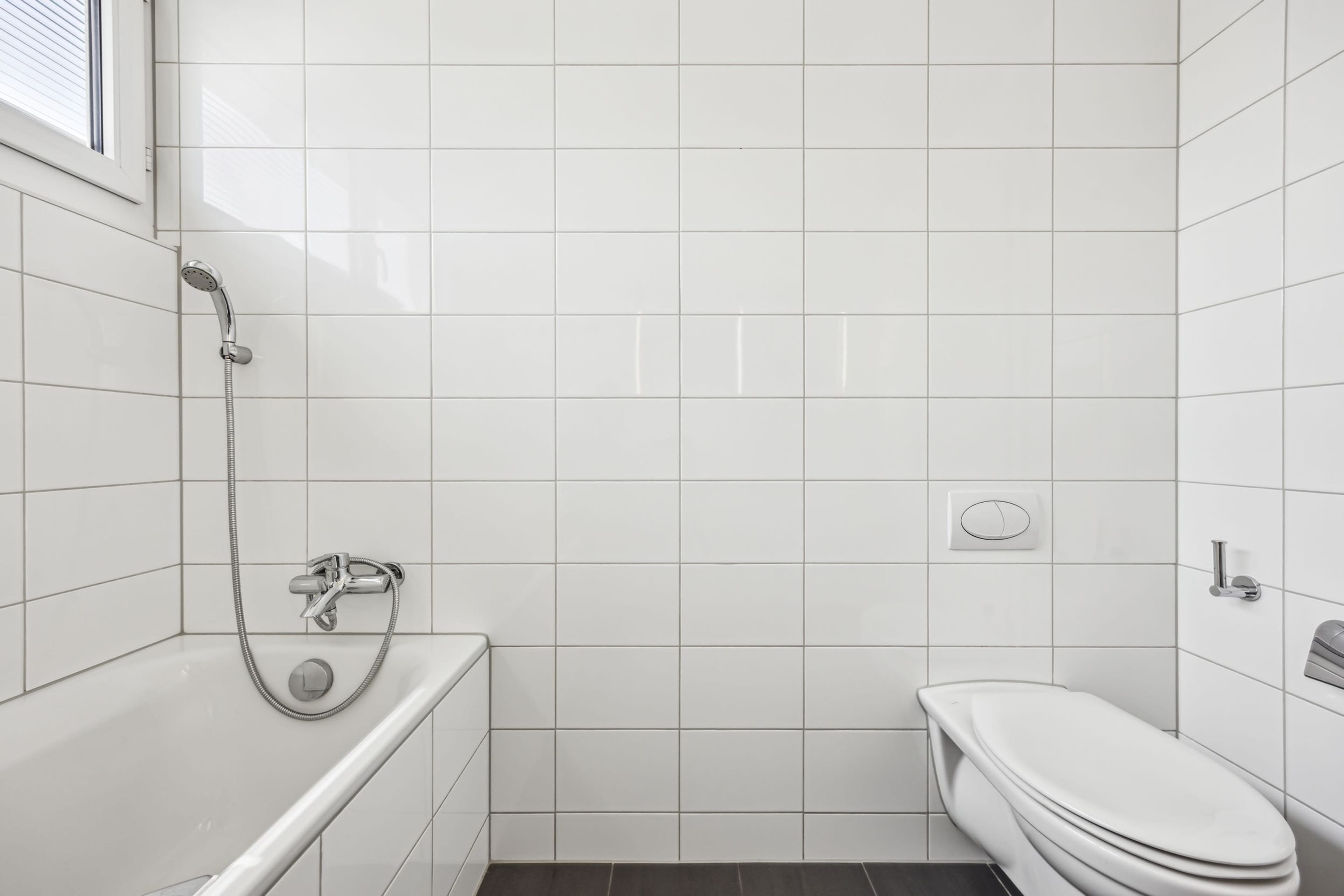 Helle und sehr gepflegte 5.5-Zimmer-Wohnung in Suhr - 14