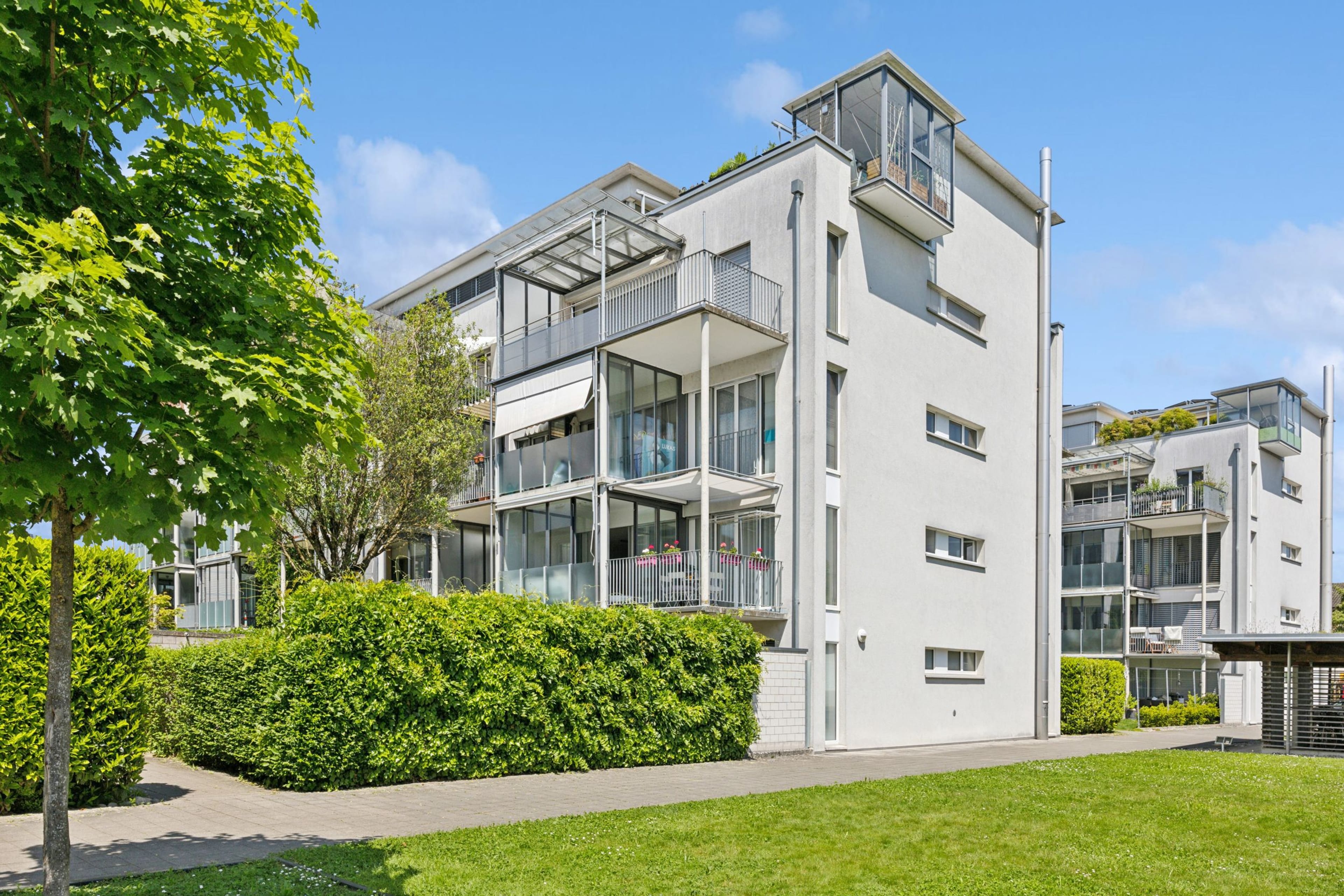 Helle und sehr gepflegte 5.5-Zimmer-Wohnung in Suhr - 24
