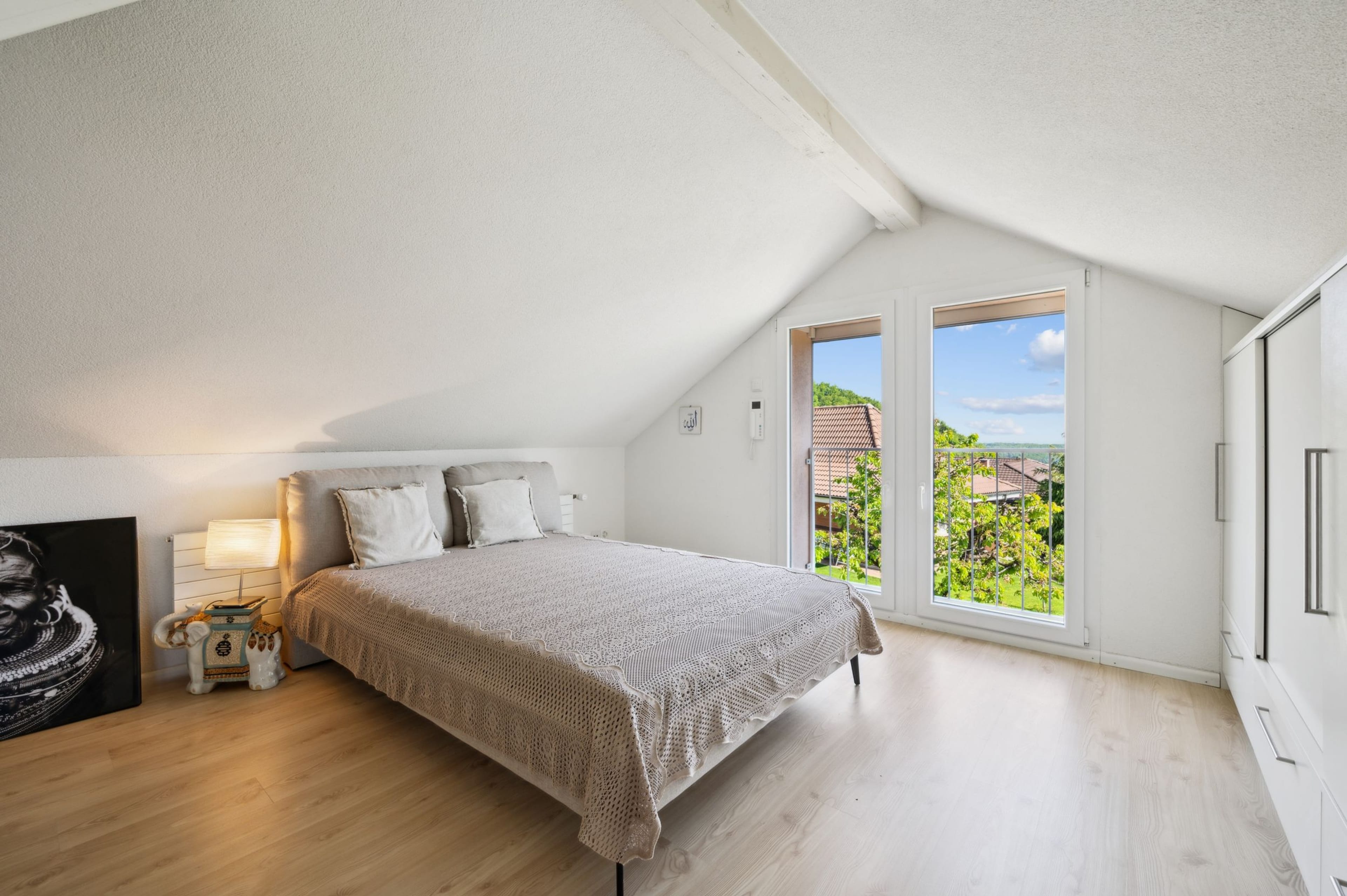 Modernes 6.5-Zimmer-Einfamilienhaus mit eindrucksvollem Panoramablick - 16