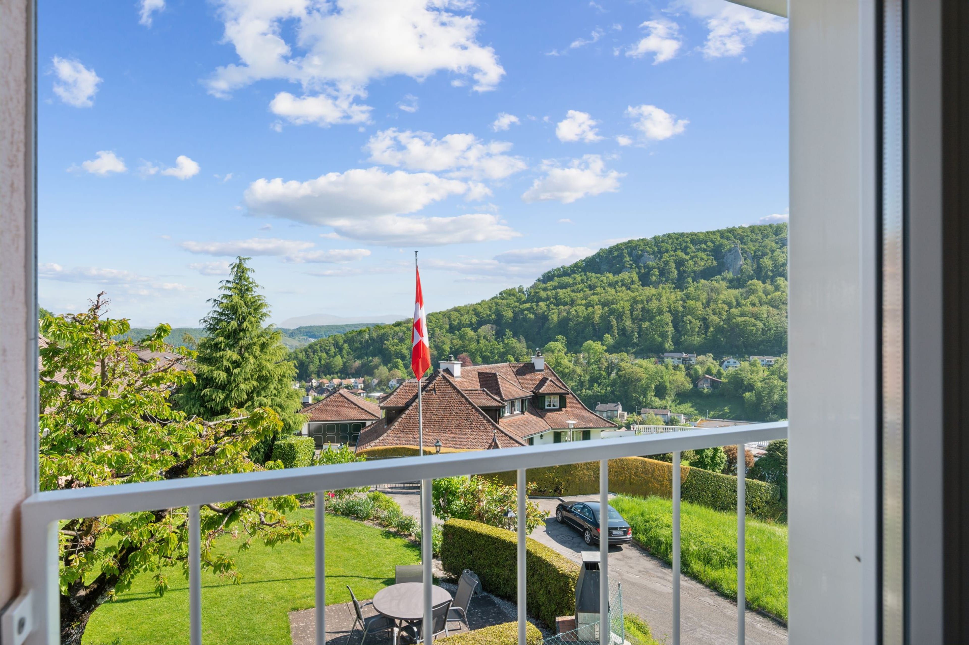 Modernes 6.5-Zimmer-Einfamilienhaus mit eindrucksvollem Panoramablick - 15