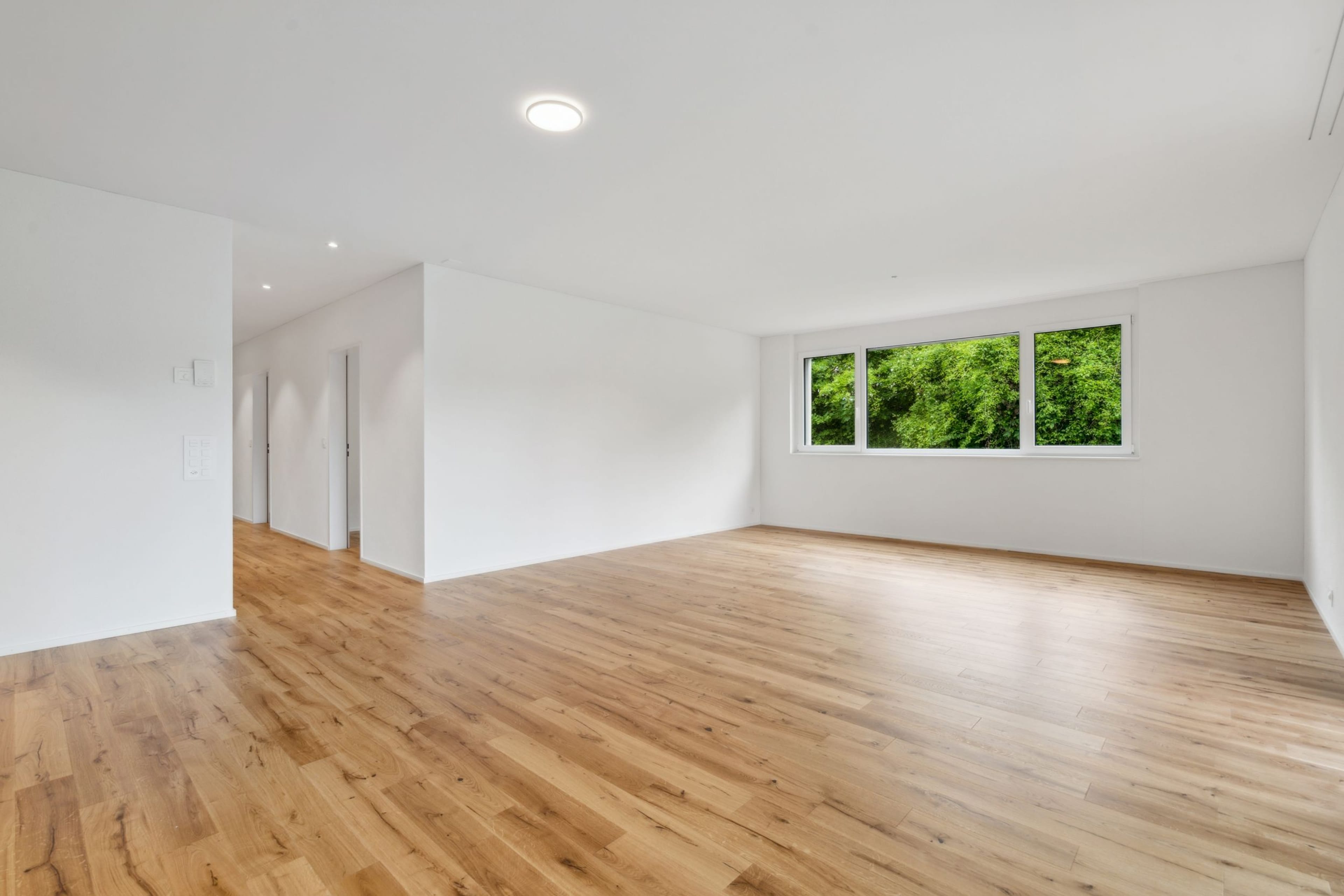 Neubau-Wohnung mit grosser Terrasse und exzellenter Ausstattung - Bild 14