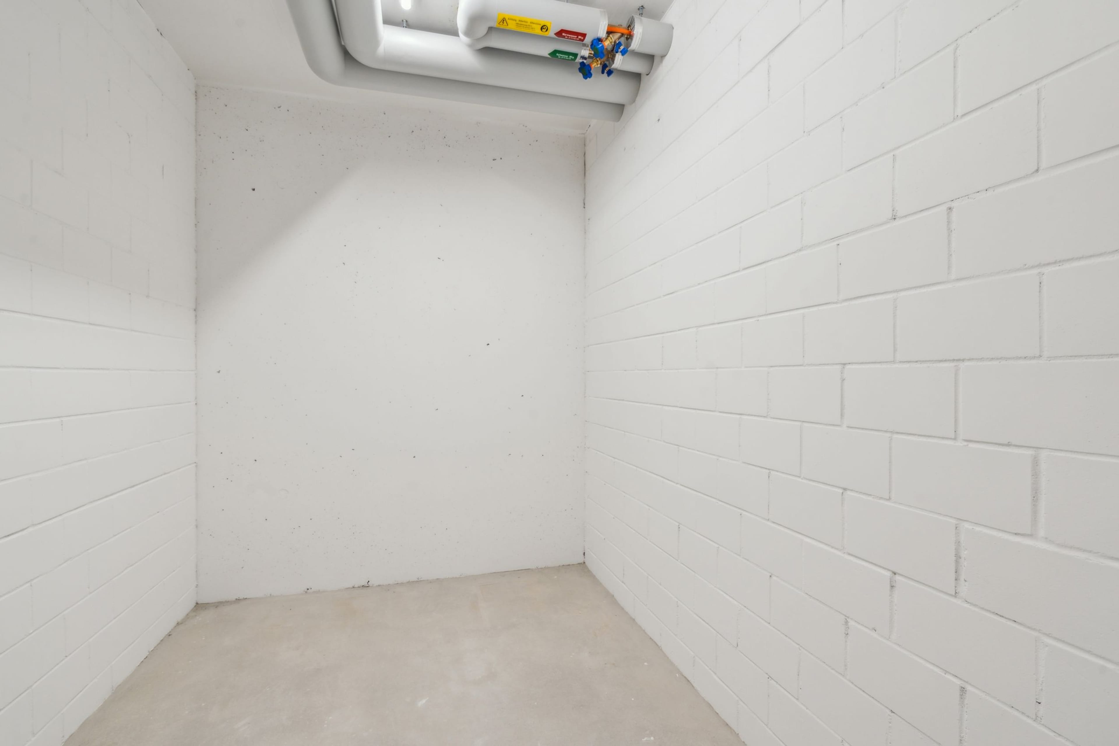 Neubau-Wohnung mit grosser Terrasse und exzellenter Ausstattung - Bild 22