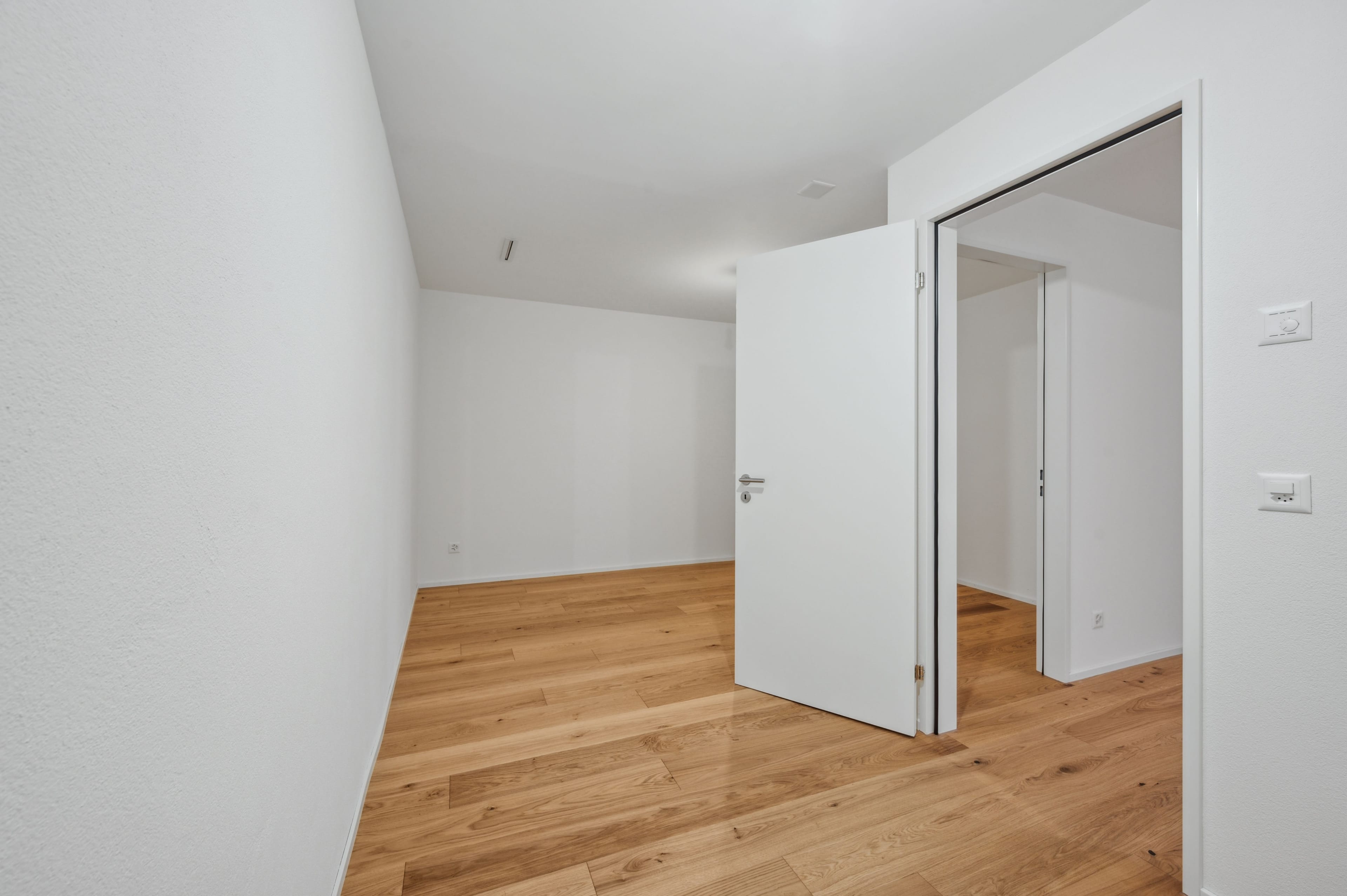 Design trifft Gemütlichkeit – 2.5-Zimmer-Wohnung in Steffisburg - 13