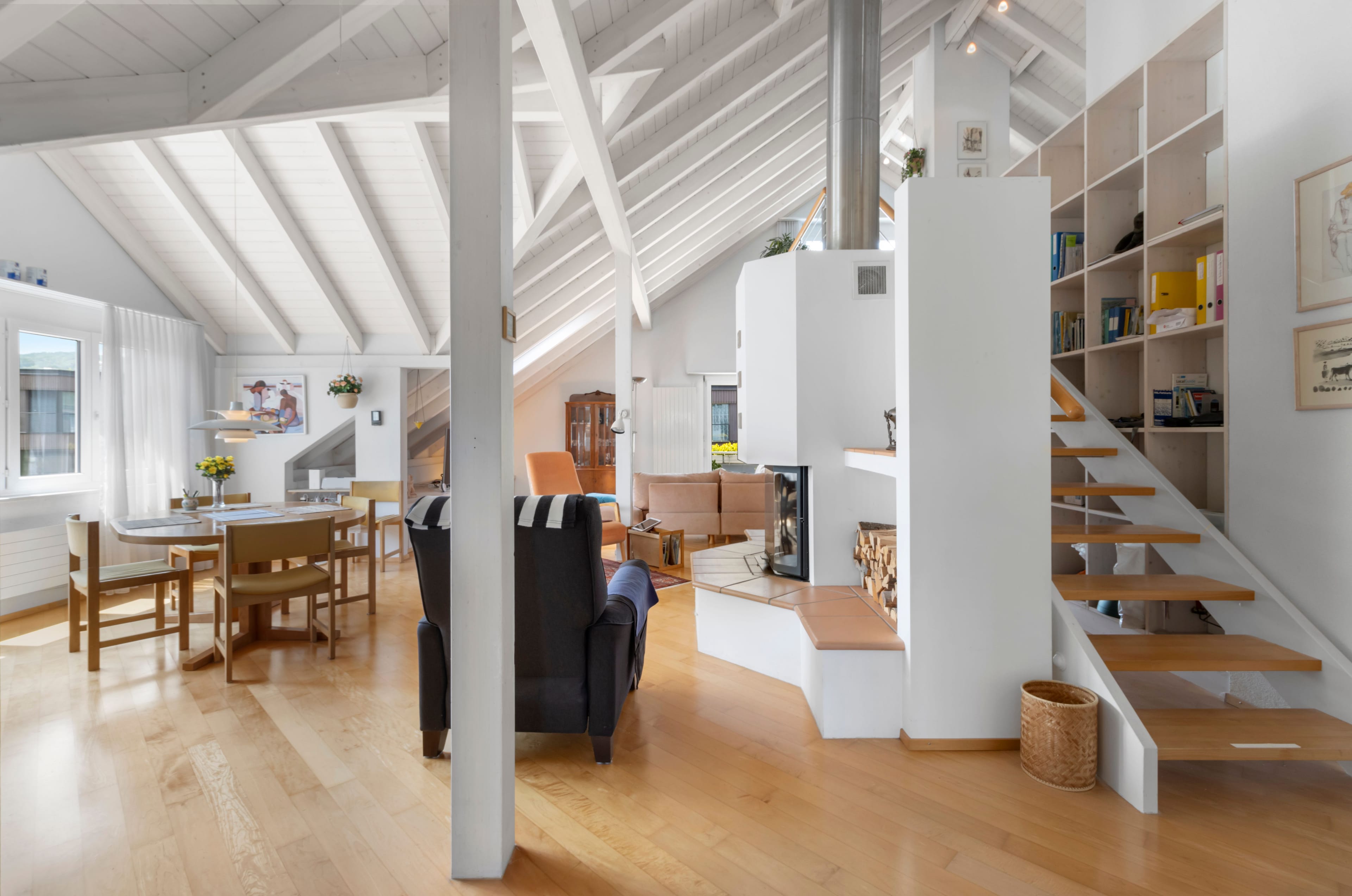 Schicke Dach-
Maisonettewohnung
mit sonnigem Balkon - Bild 5