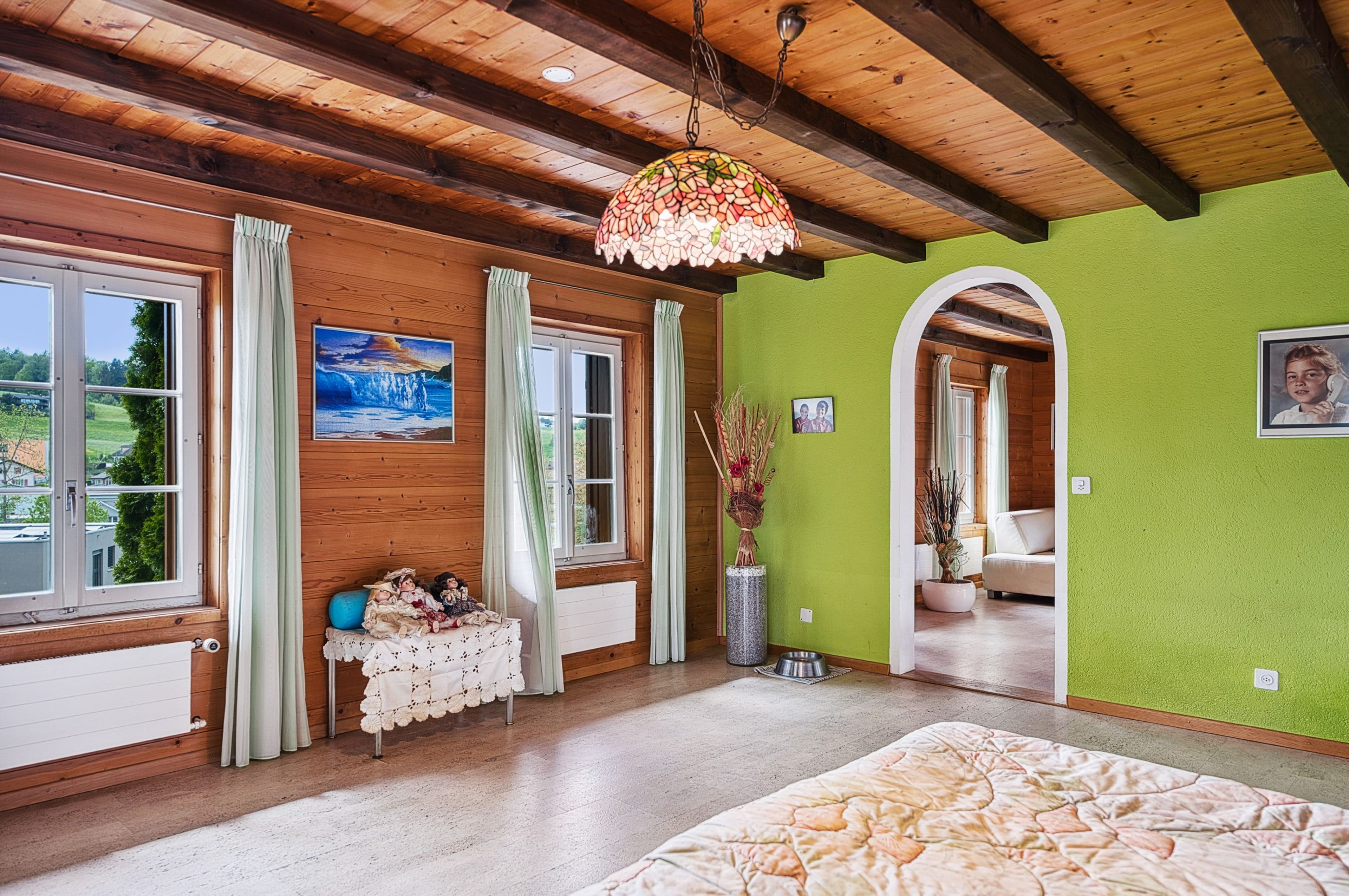 6.5 Zimmerwohnhaus mit Gartenparadies. Geeignet auch als Tierpension. - 7