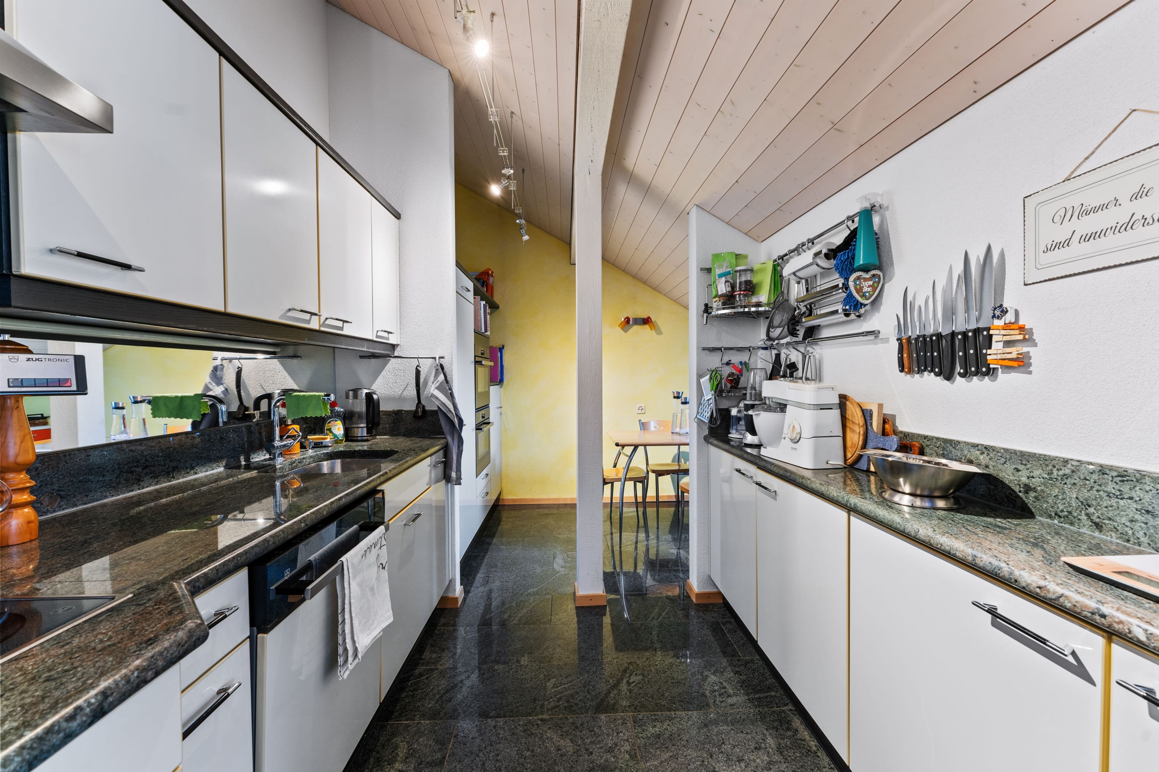 6.5-Zimmer Attika-Maisonette, sonnig & zentral - Sempach - 9