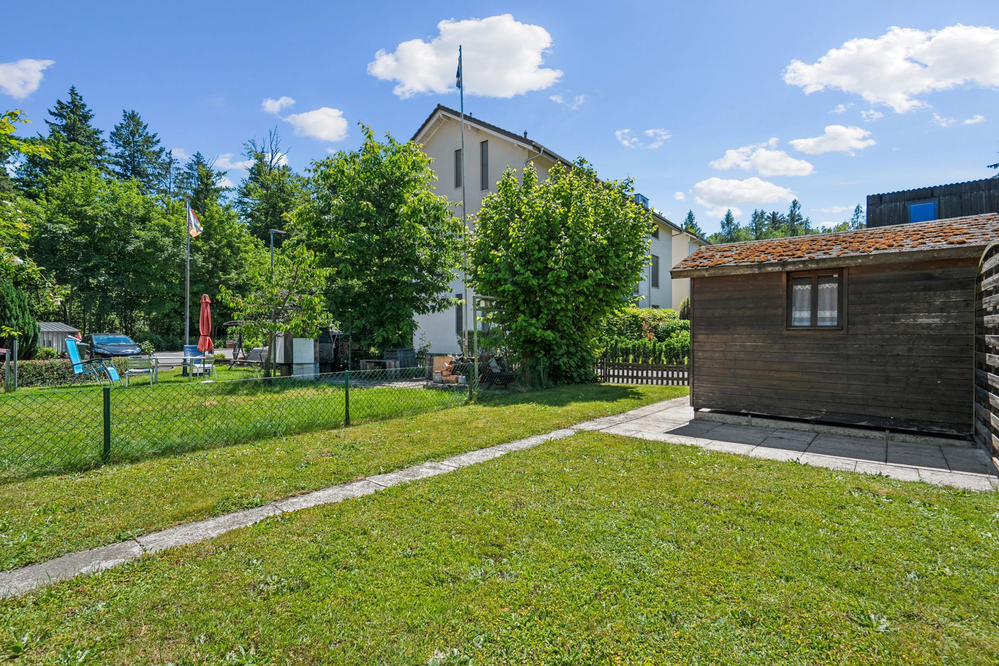 Charmantes 3.5-Zimmer-Reihenmittelhaus in Aarau Rohr - Bild 12