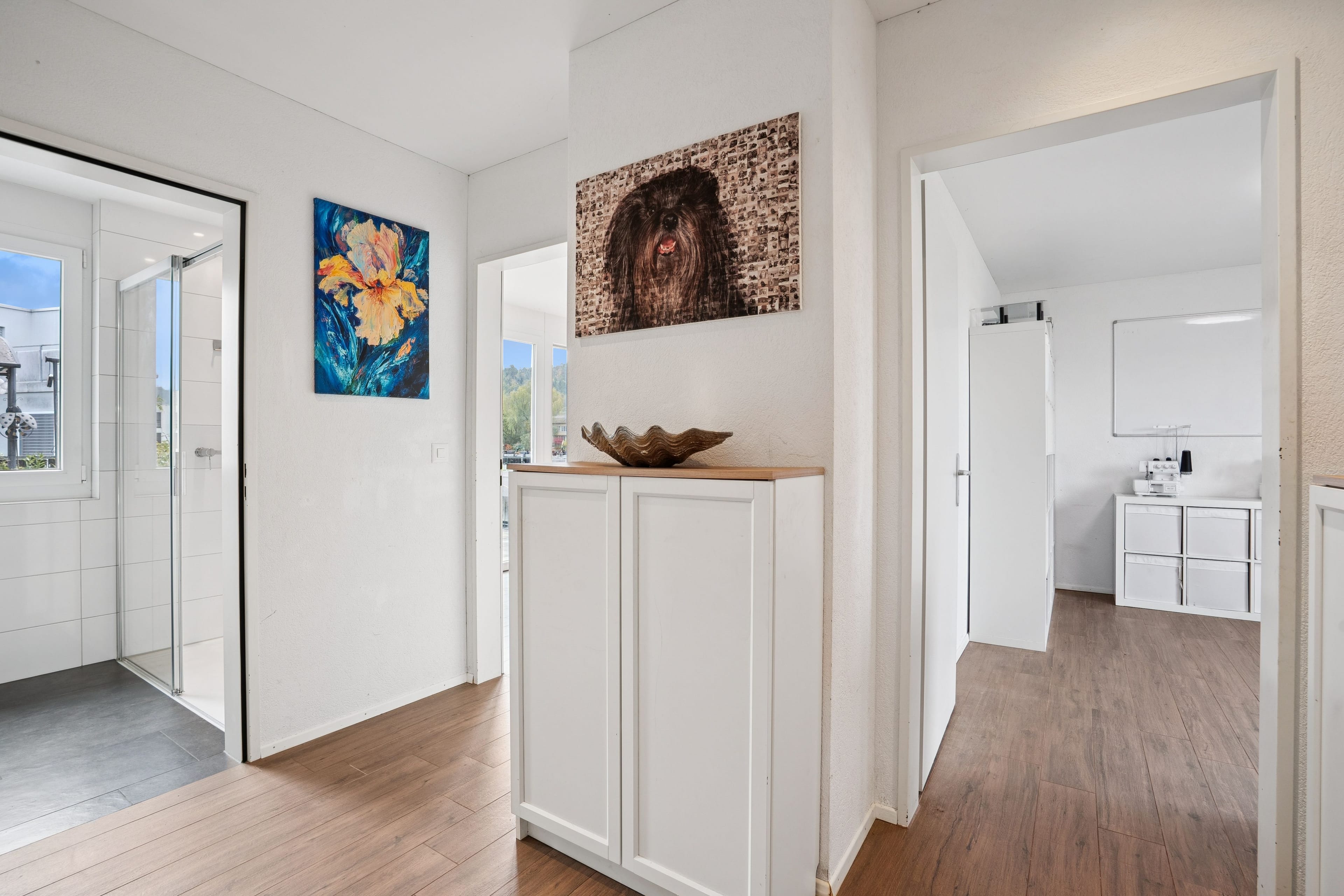 Helle 4.5-Zi.-Attika mit 3 Terrassen und Weitsicht in Weiach - 11