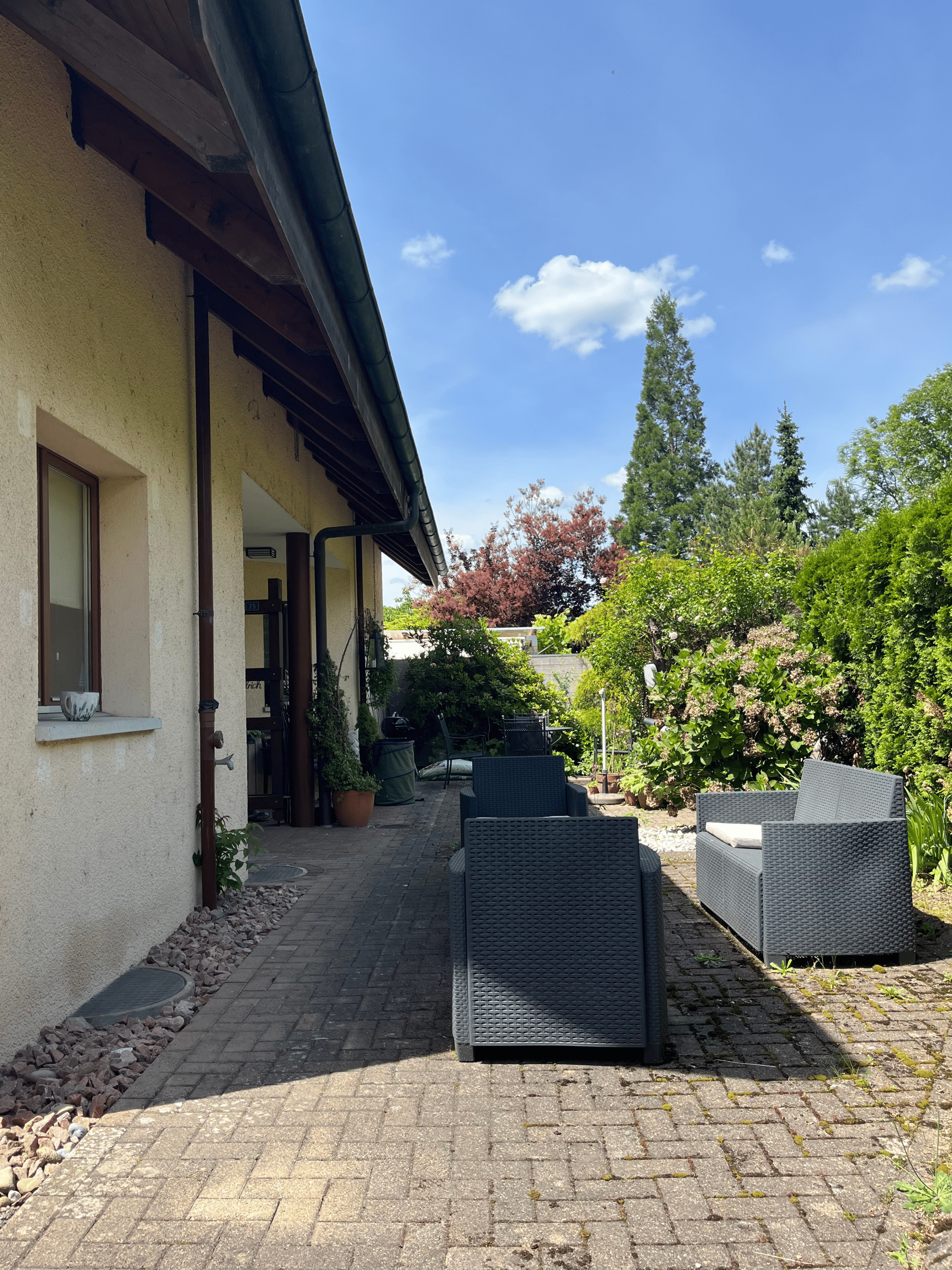 Reiheneckhaus mit Gewerbe - Wohnen und Arbeiten unter einem Dach - 10