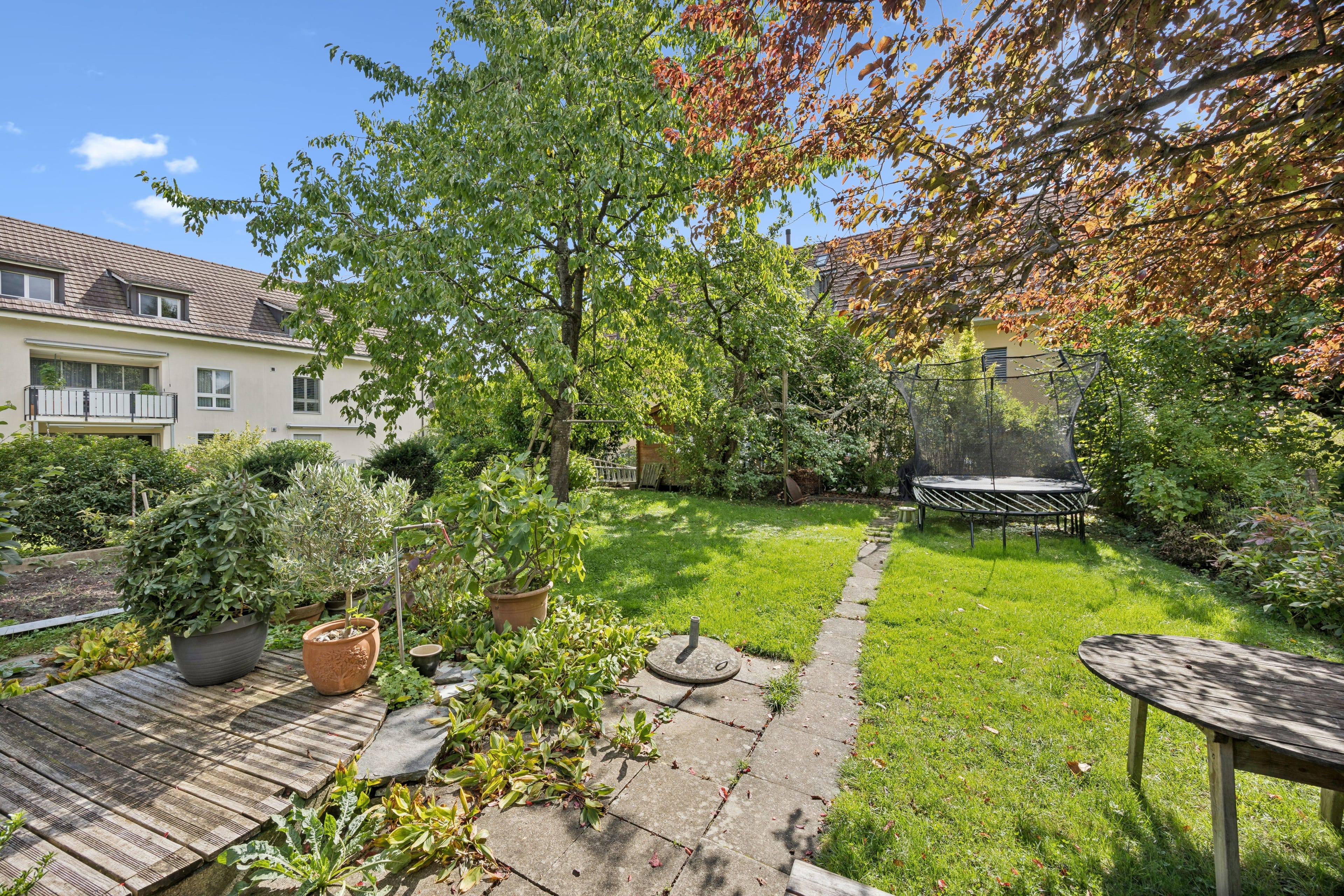 Familienfreundliches Haus mit grossem Gartenparadies - 31