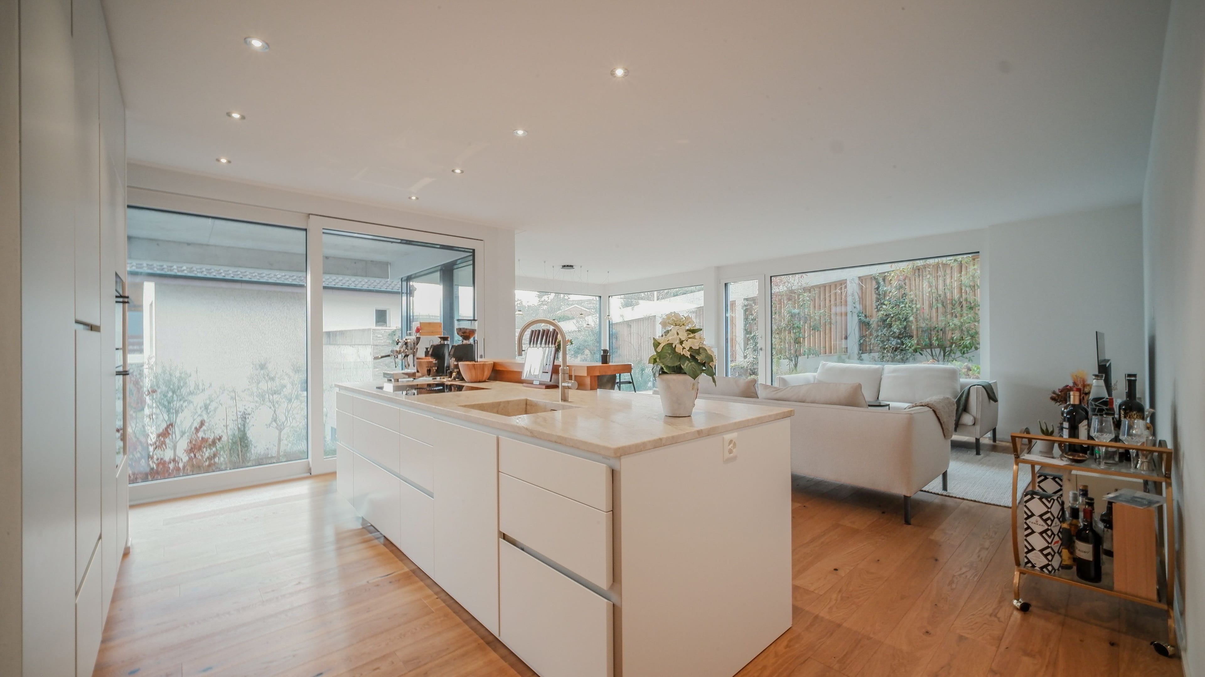 4.5-Zi.-Maisonette von 2022 mit Garten & Pool, Oberwil BL - Bild 2