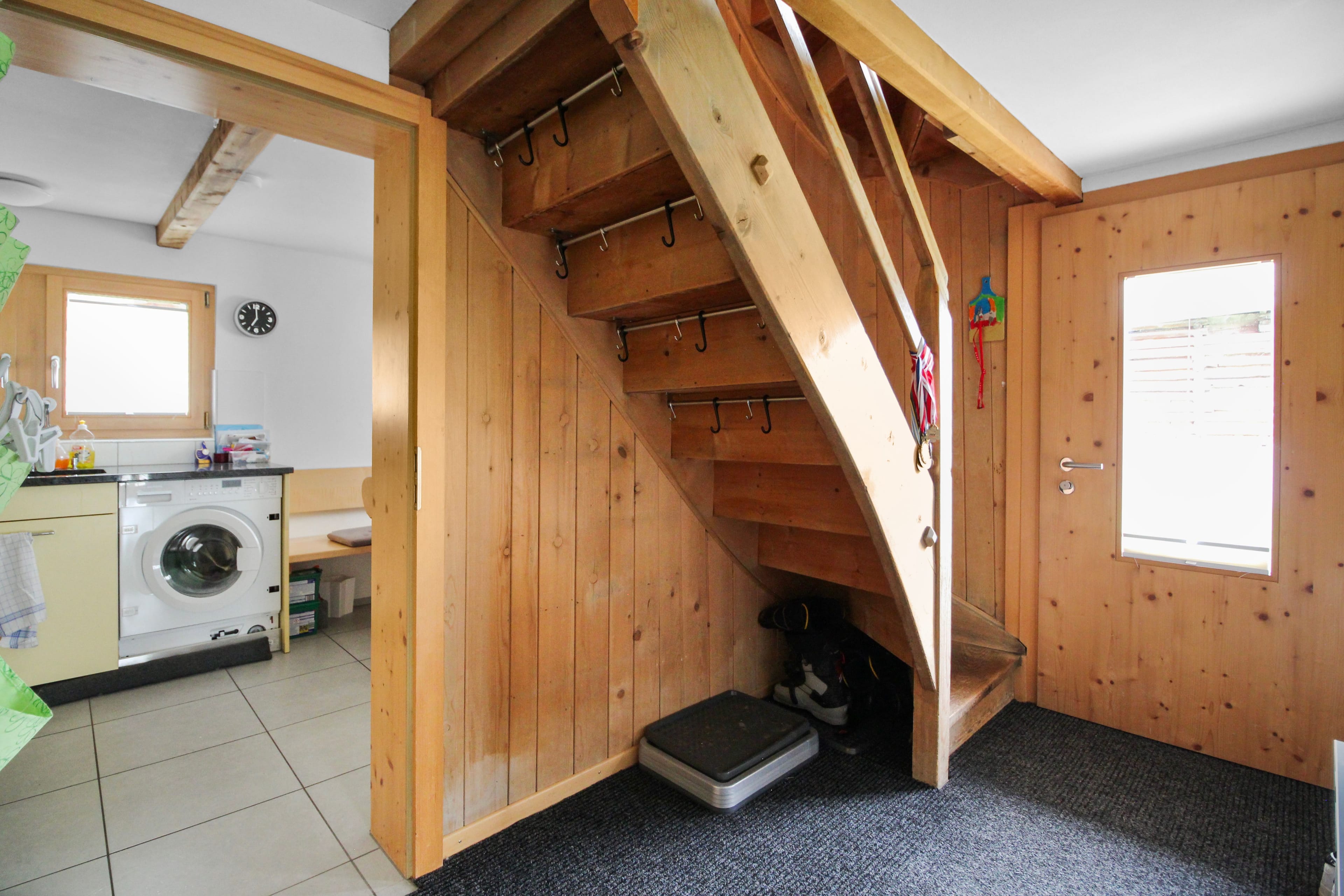 6.5-Zimmer Doppelhaushälfte - Bild 4