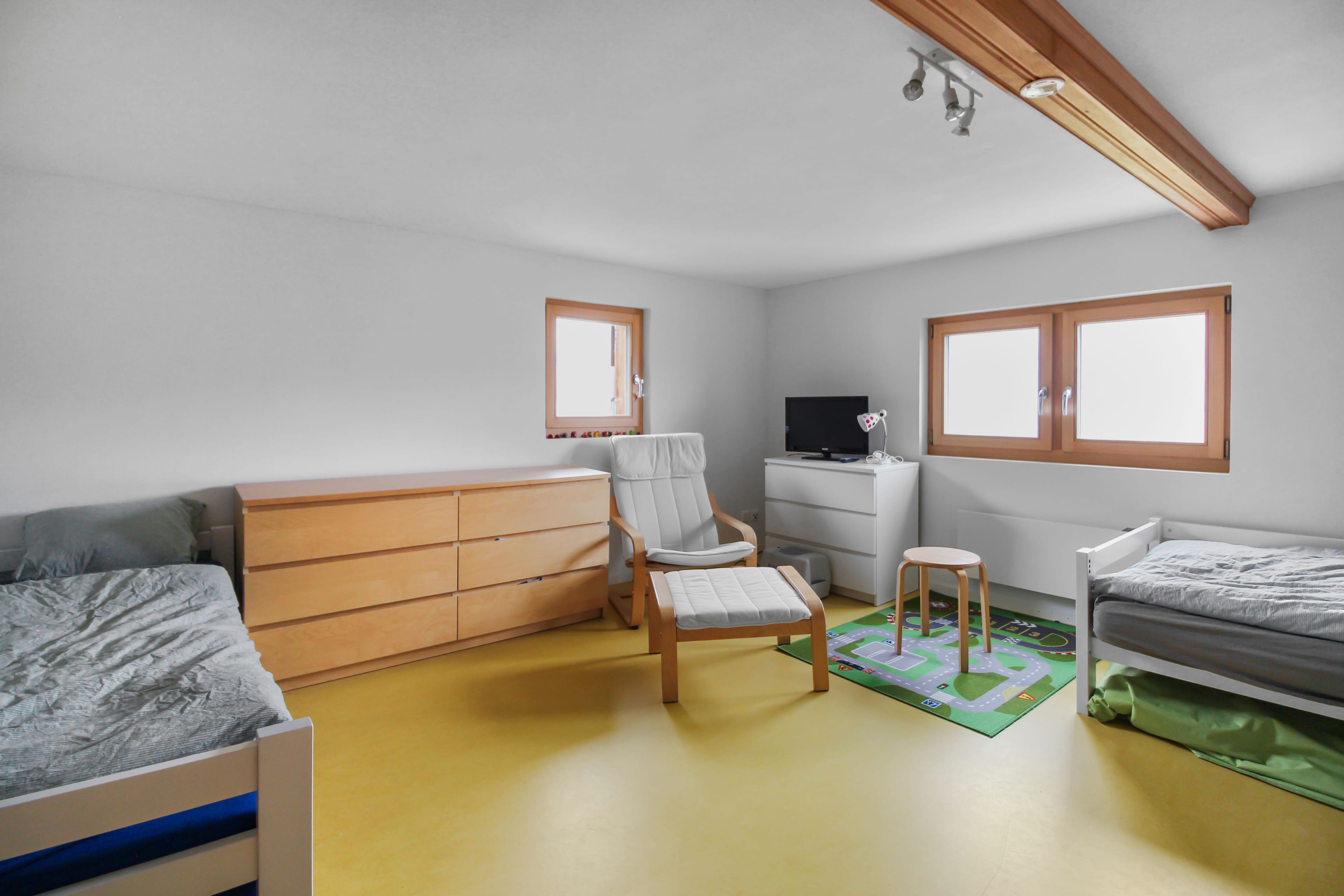 6.5-Zimmer Doppelhaushälfte - Bild 12