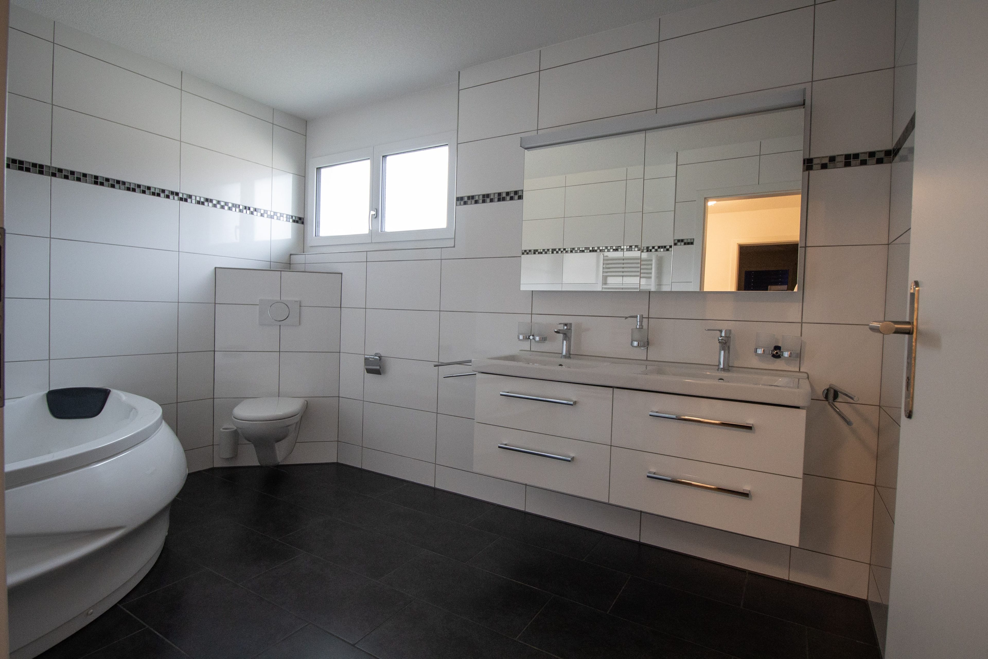 DOPPELHAUS ALS INVESTITIONS-OBJEKT 7.14% RENDITE - 11