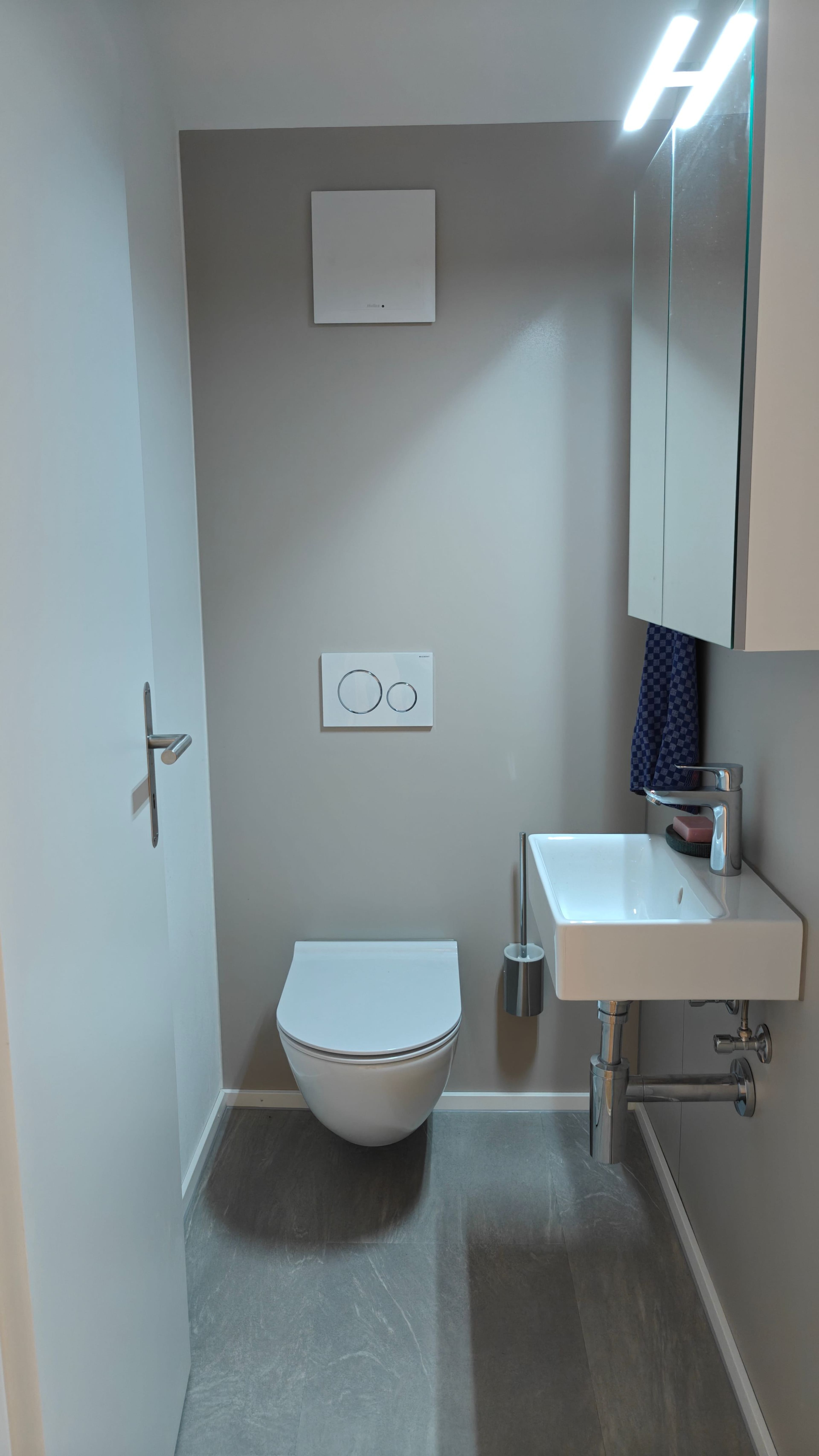 Moderne 3.5-Zimmer-Dachwohnung mit Bergsicht in Haag - Bild 5