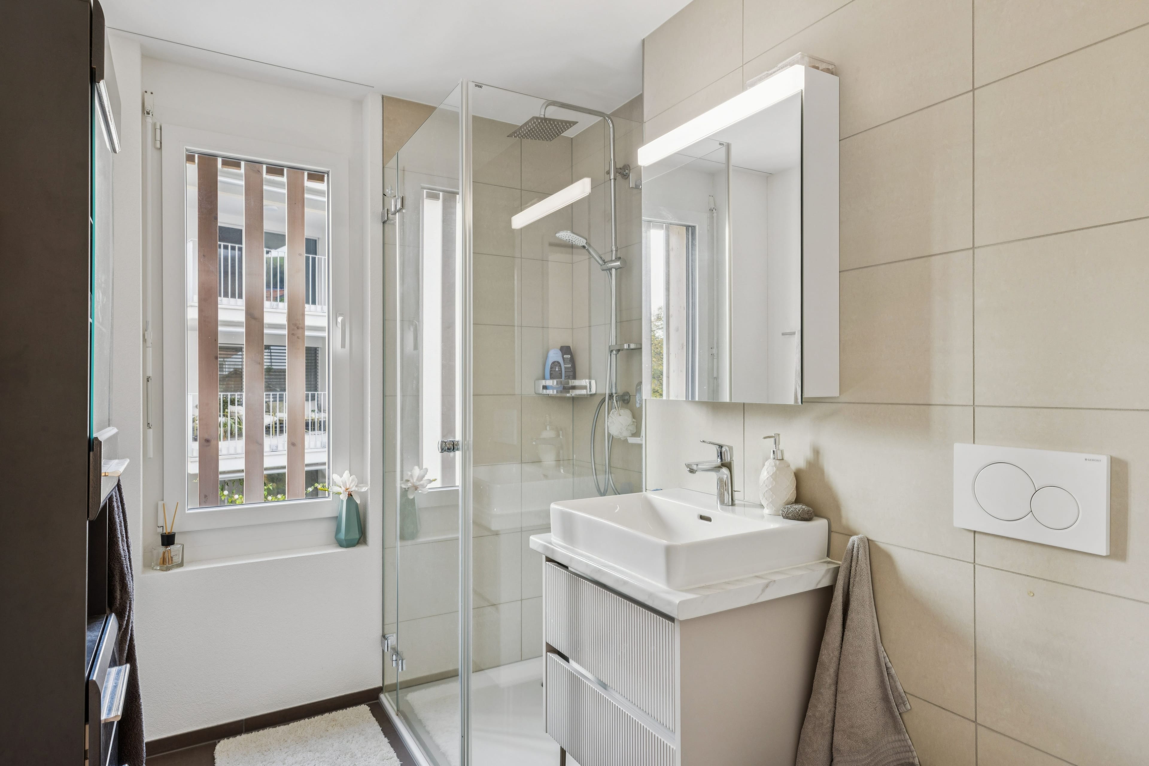 Elegantes Wohnen im Grünen: 4.5-Zimmerwohnung in Künten - 11