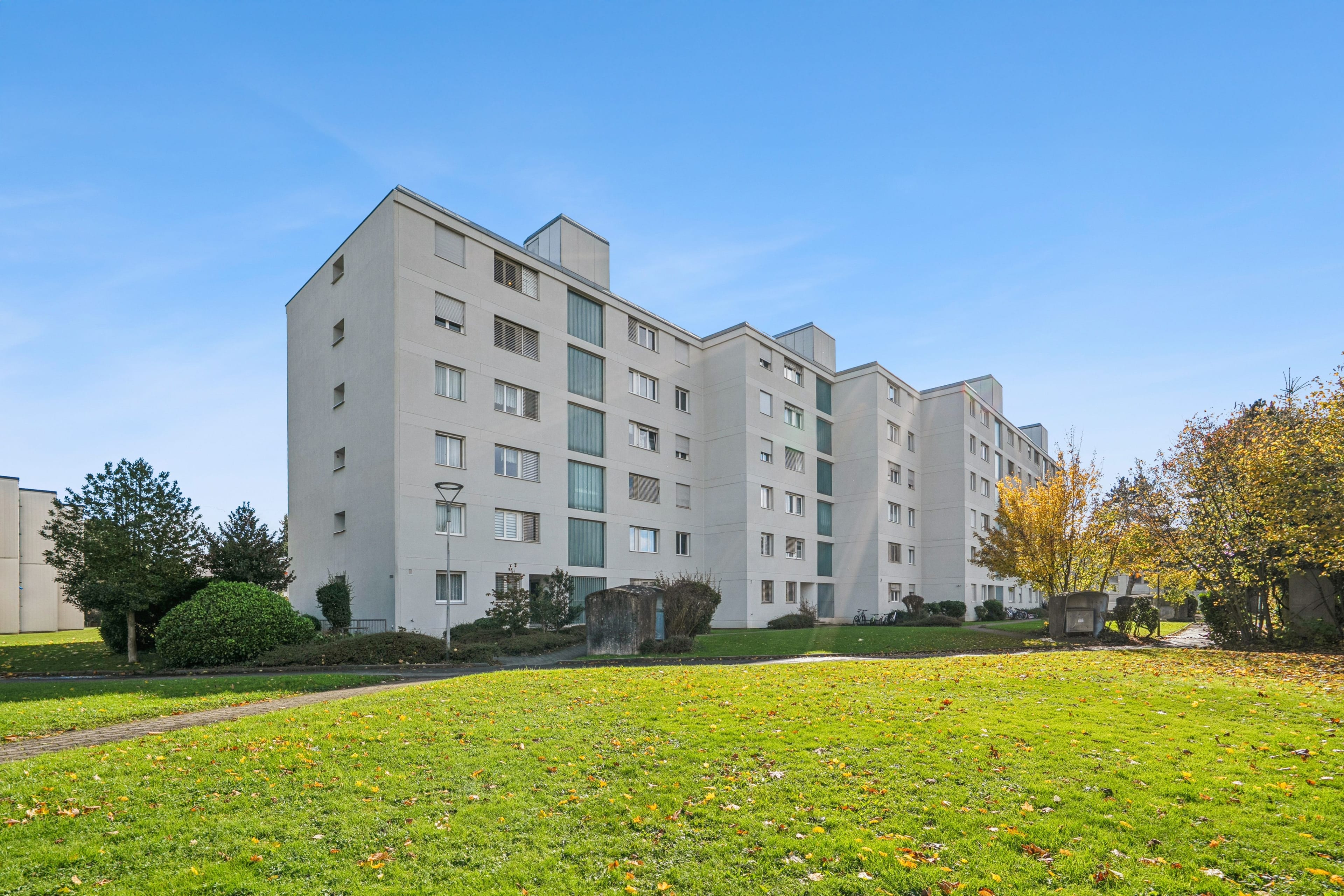 Attraktive 4.5-Zimmer-Wohnung in Oberentfelden - Bild 1