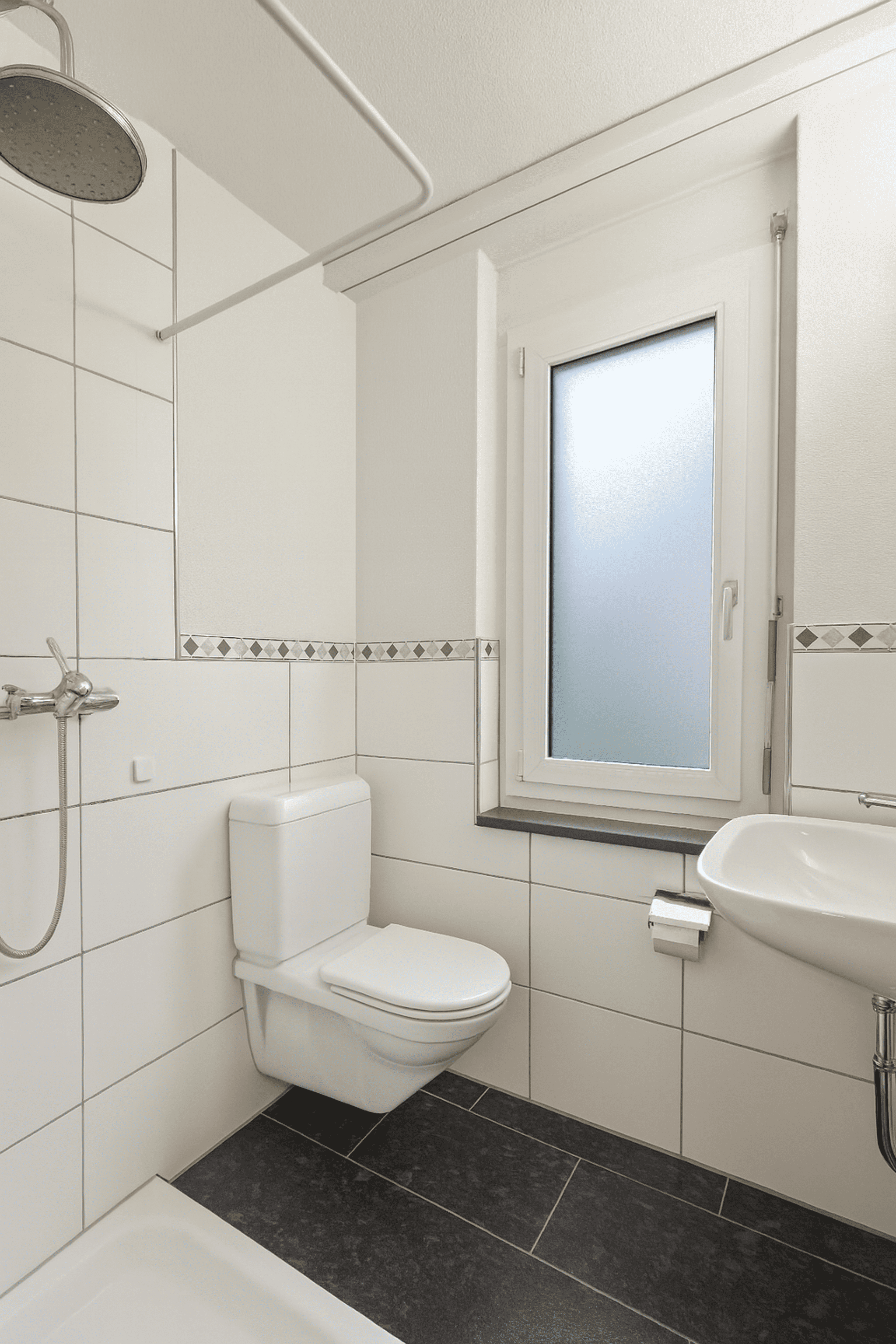 "R E S E R V I E R T" 4,5 Zimmer Parterrewohnung - Bild 11