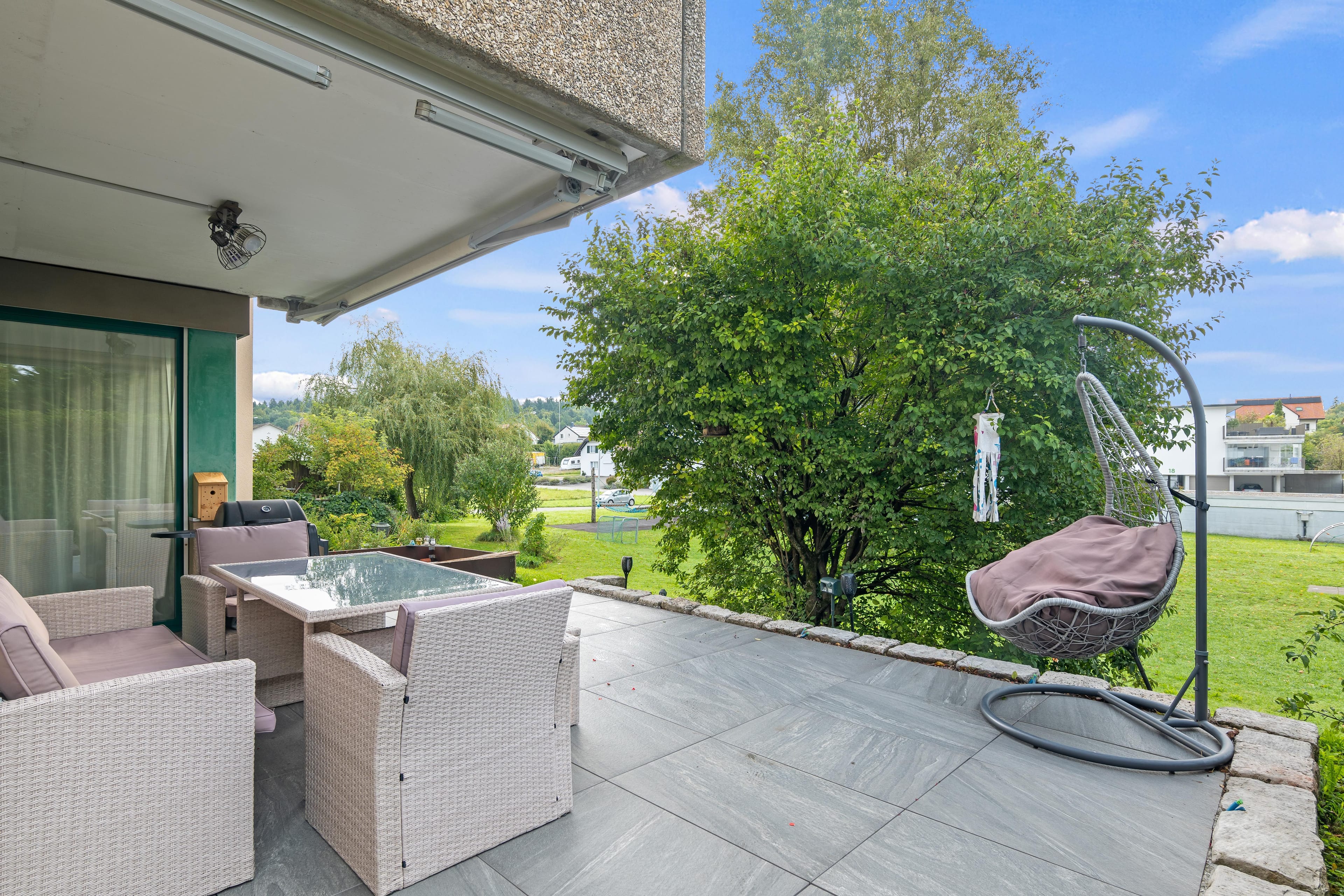 "R E S E R V I E R T" 4,5 Zimmer Parterrewohnung - Bild 2