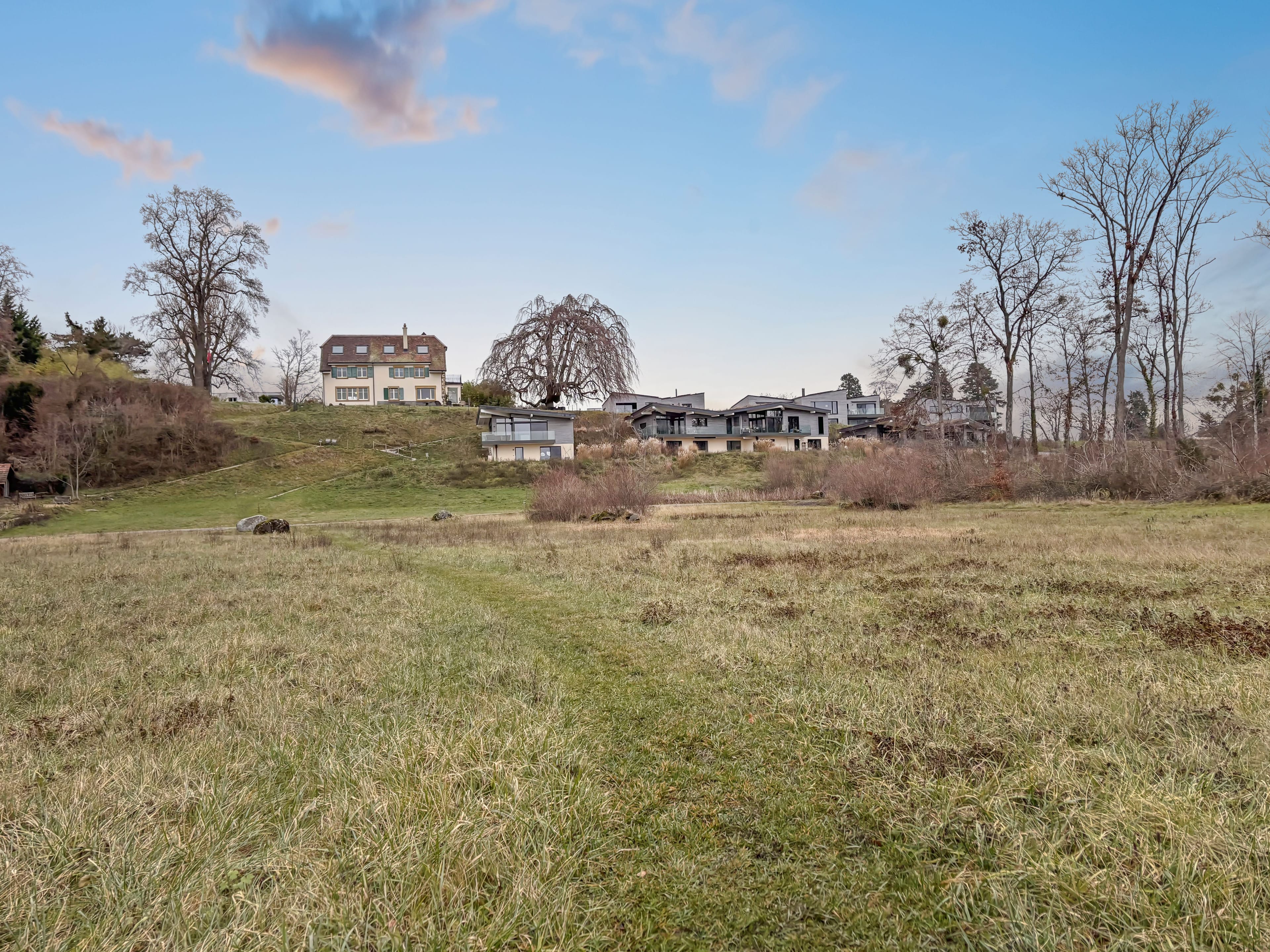 EXKLUSIVE SEEUFER-RESIDENZ DIREKT AM NEUENBURGERSEE - Bild 5