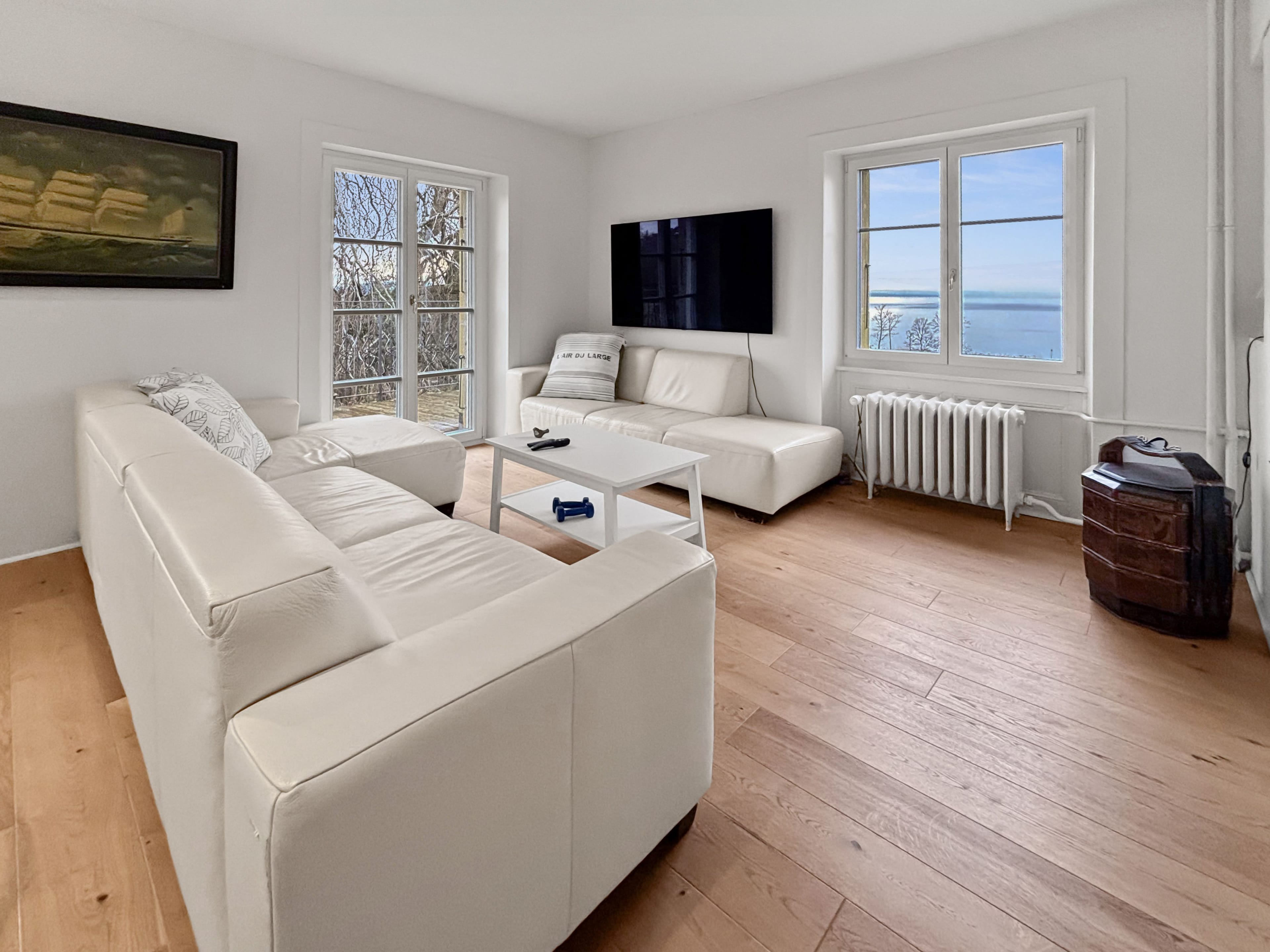 EXKLUSIVE SEEUFER-RESIDENZ DIREKT AM NEUENBURGERSEE - 22