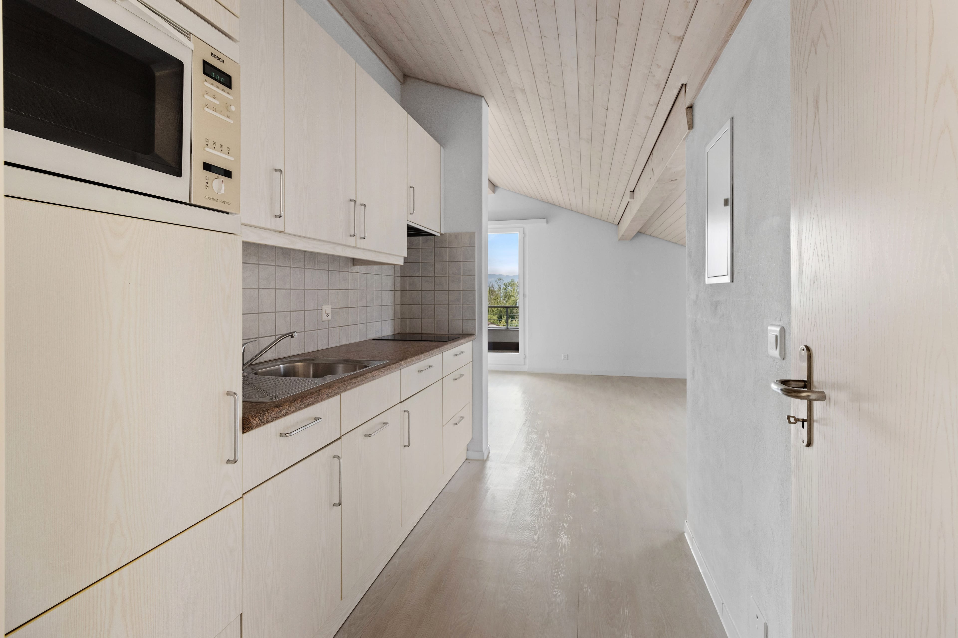7-Zimmer-Einfamilienhaus mit Einliegerwohnung in Dürnten kaufen - 6