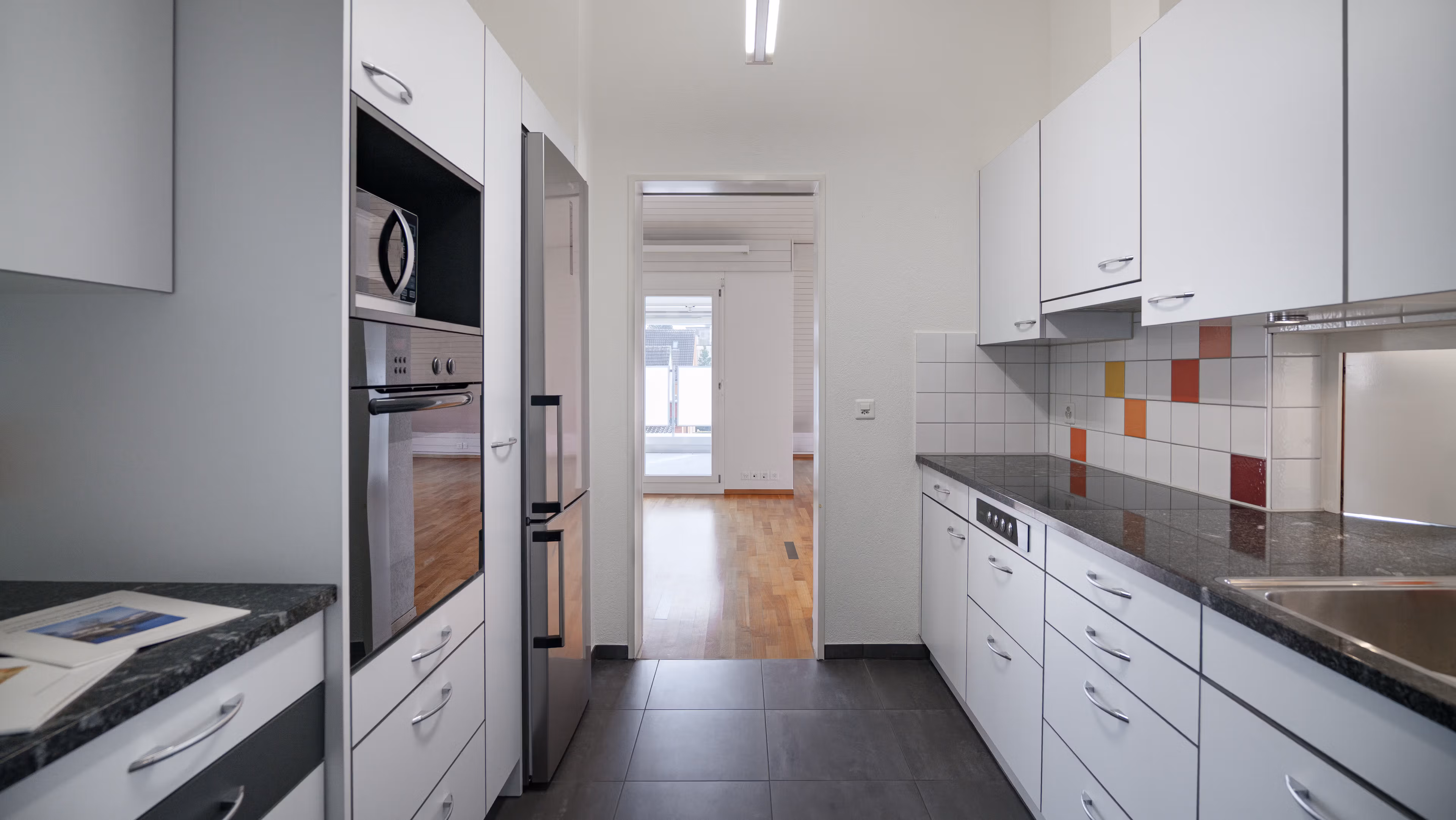 Grosszügige 5.5-Zi.-Dachwohnung mit Balkon in Unterengstringen - 11
