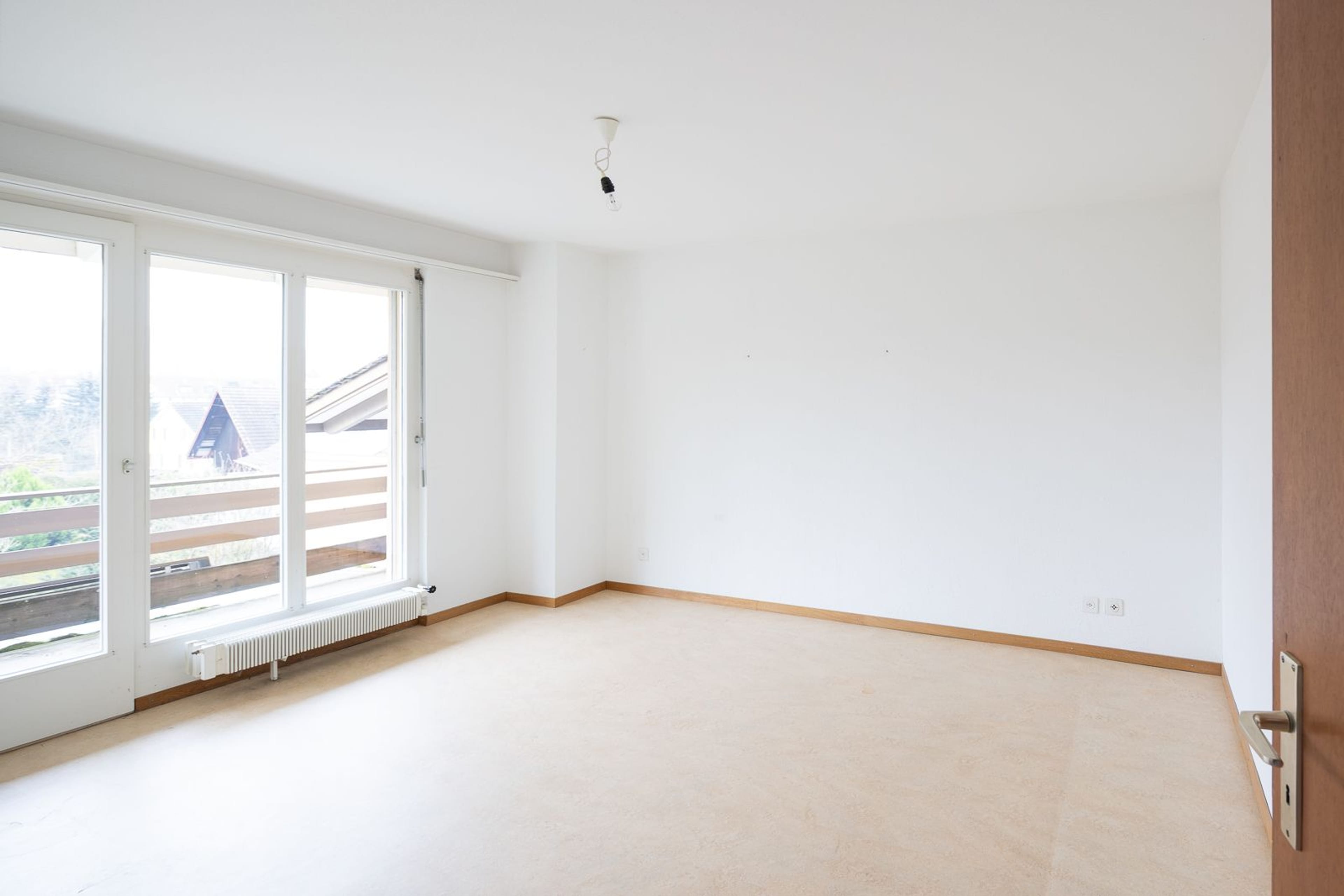 Sonniges 4½-Zimmer-Reihenmittelhaus mit homem Renovationspotential - Bild 15