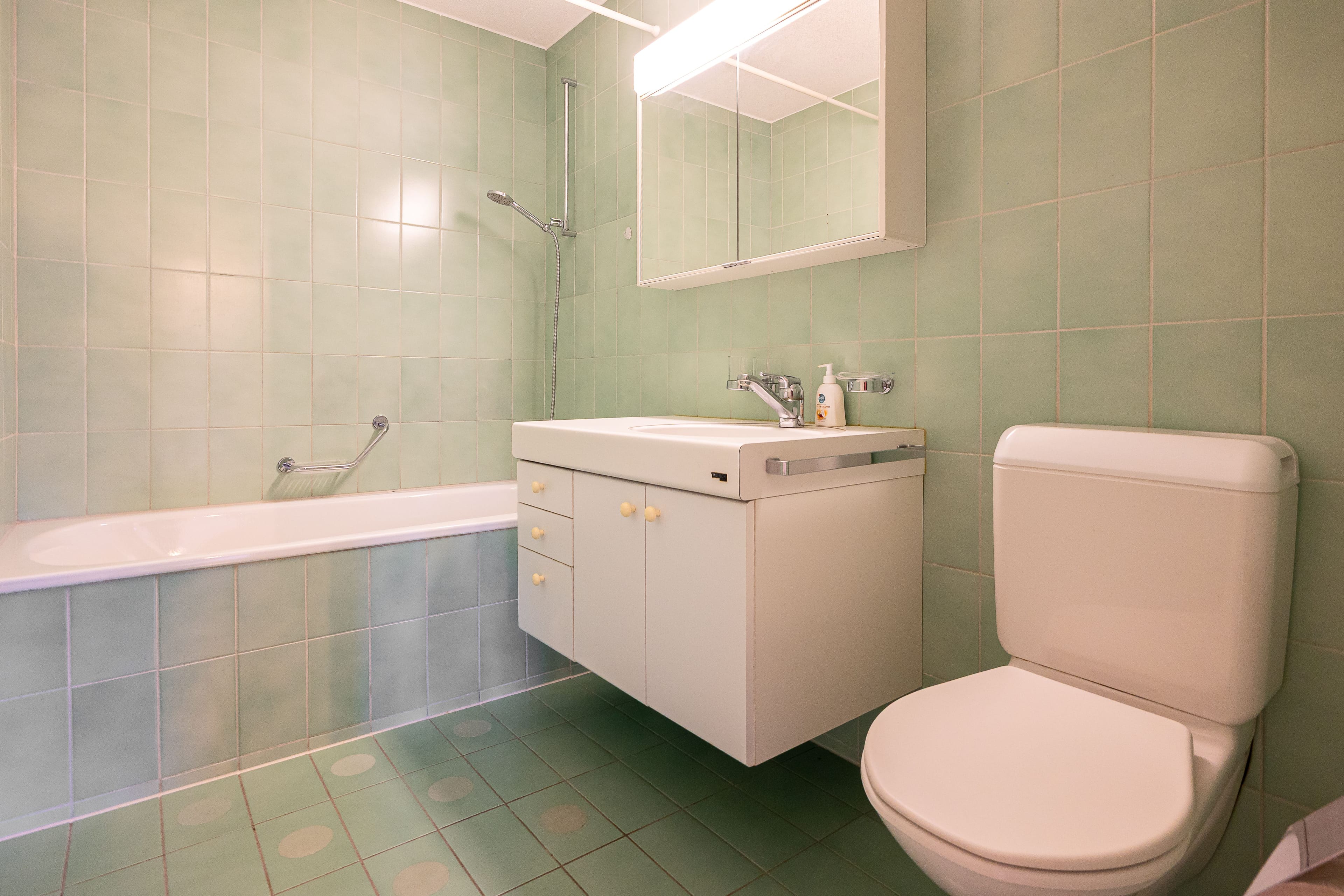 Zentral & günstig: 4.5-Zi.-Wohnung mit Lift in Niederscherli - Bild 8