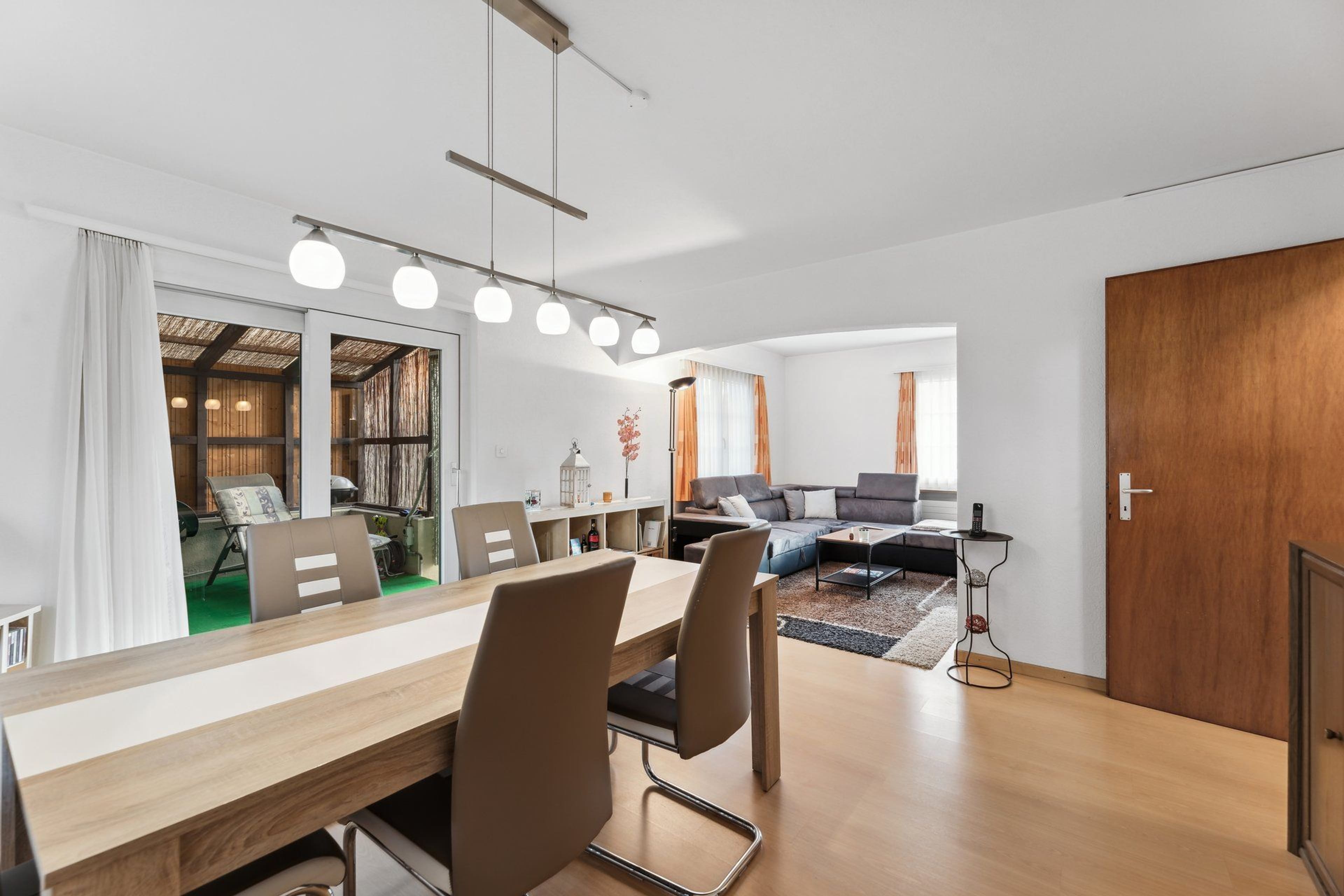 4.5-Zi. Einfamilienhaus mit Garten und Garage in Untersiggenthal - Bild 5