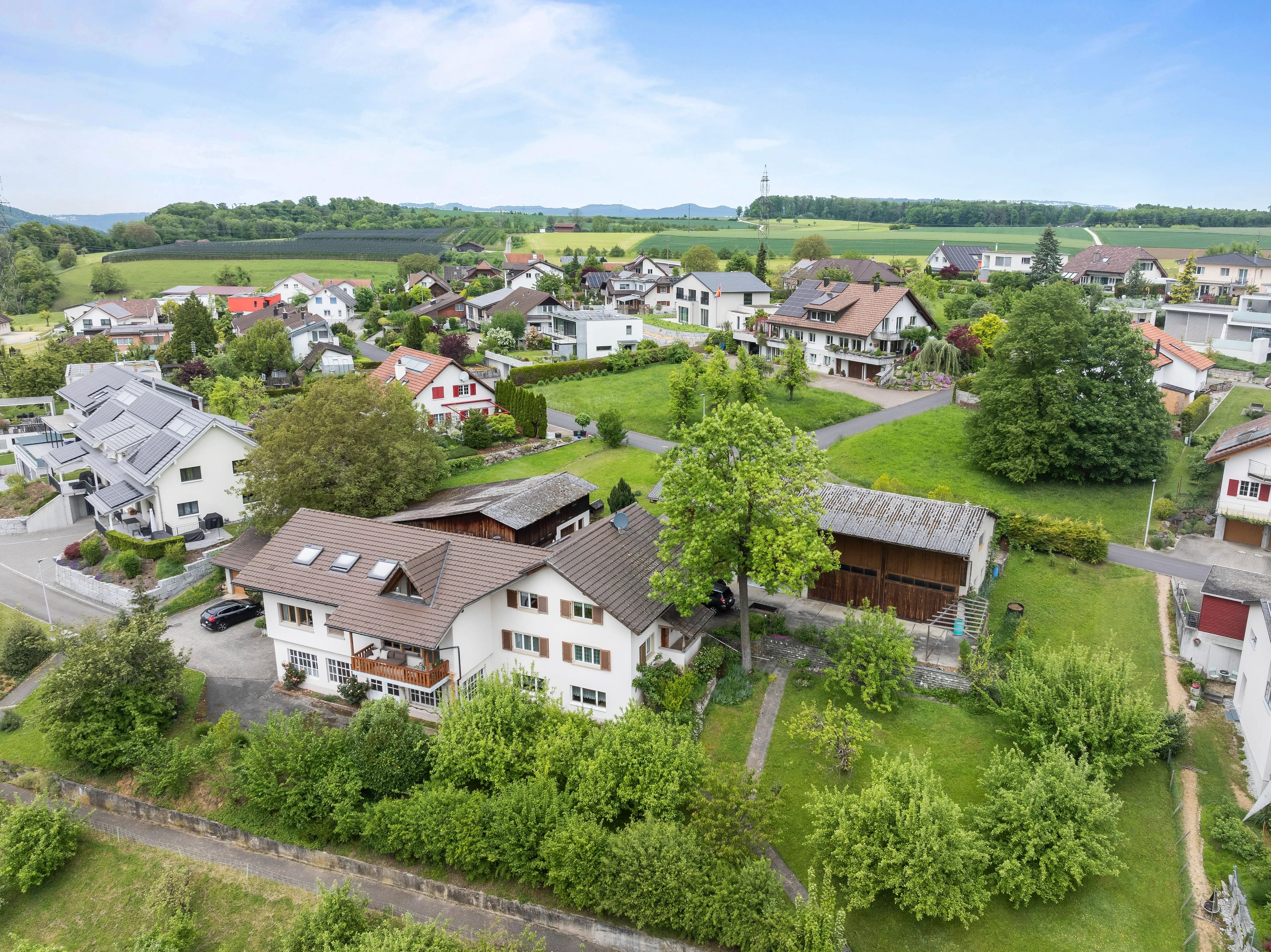 Renditeobjekt inkl. EFH und Baulandreserve - Bild 1