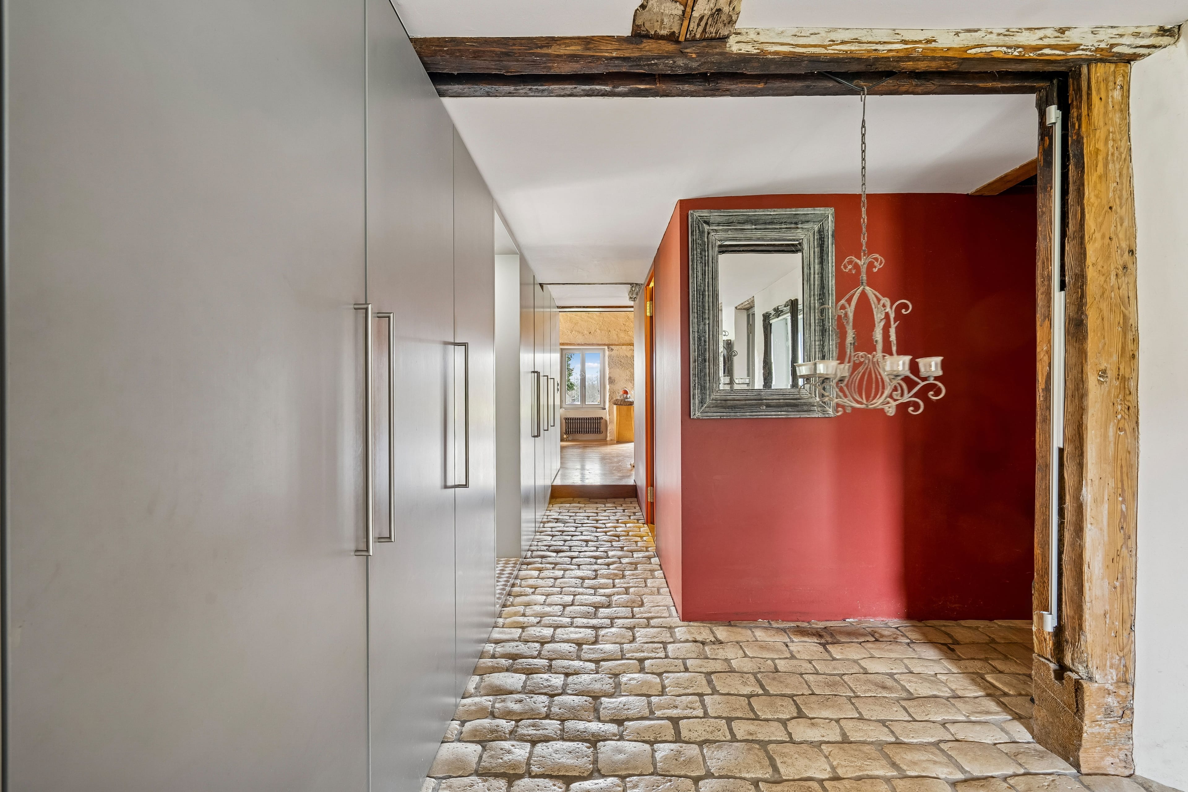 Charmantes 5.5-Zi.-Doppeleinfamilienhaus in Küttigen - Bild 4