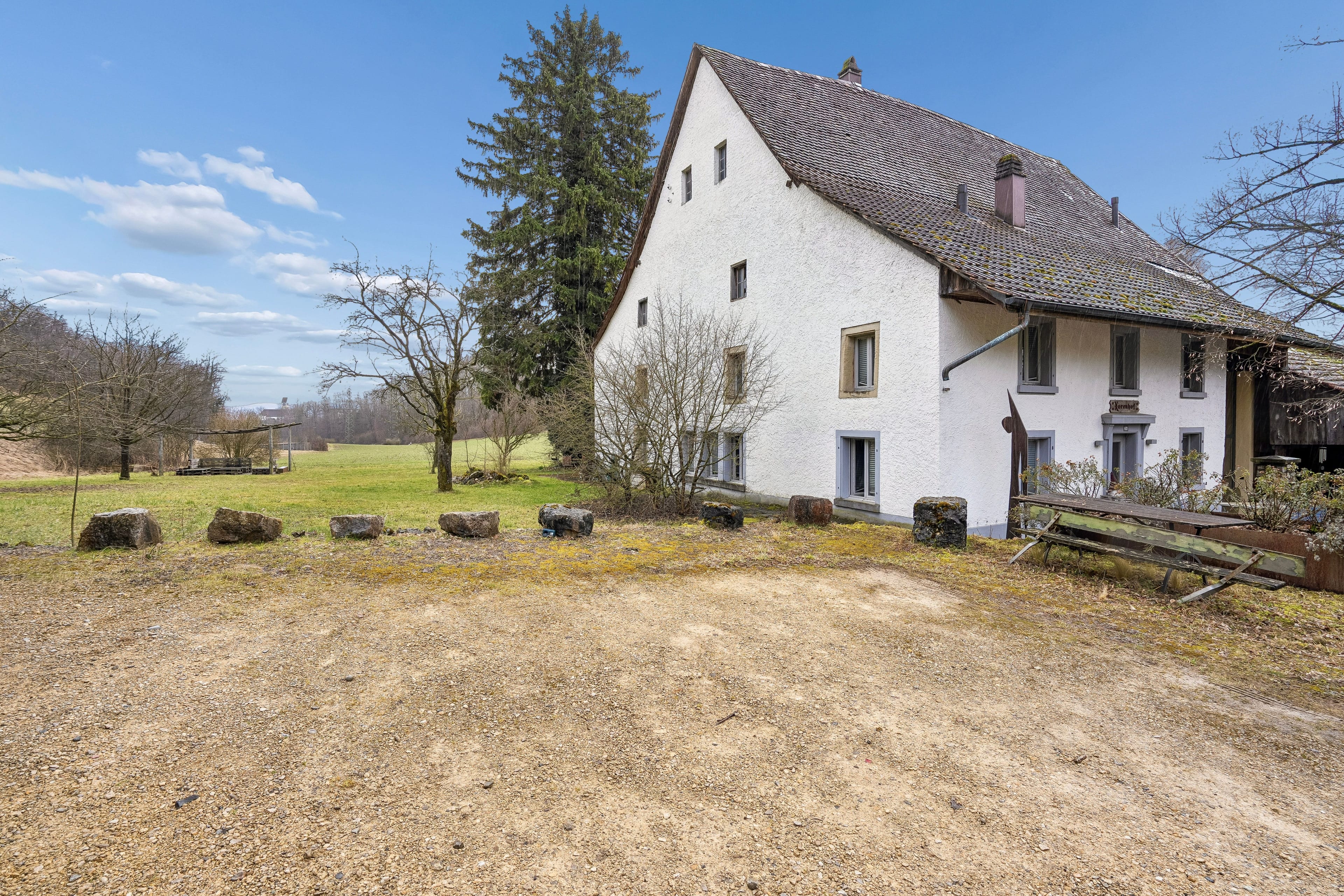 Charmantes 5.5-Zi.-Doppeleinfamilienhaus in Küttigen - 15