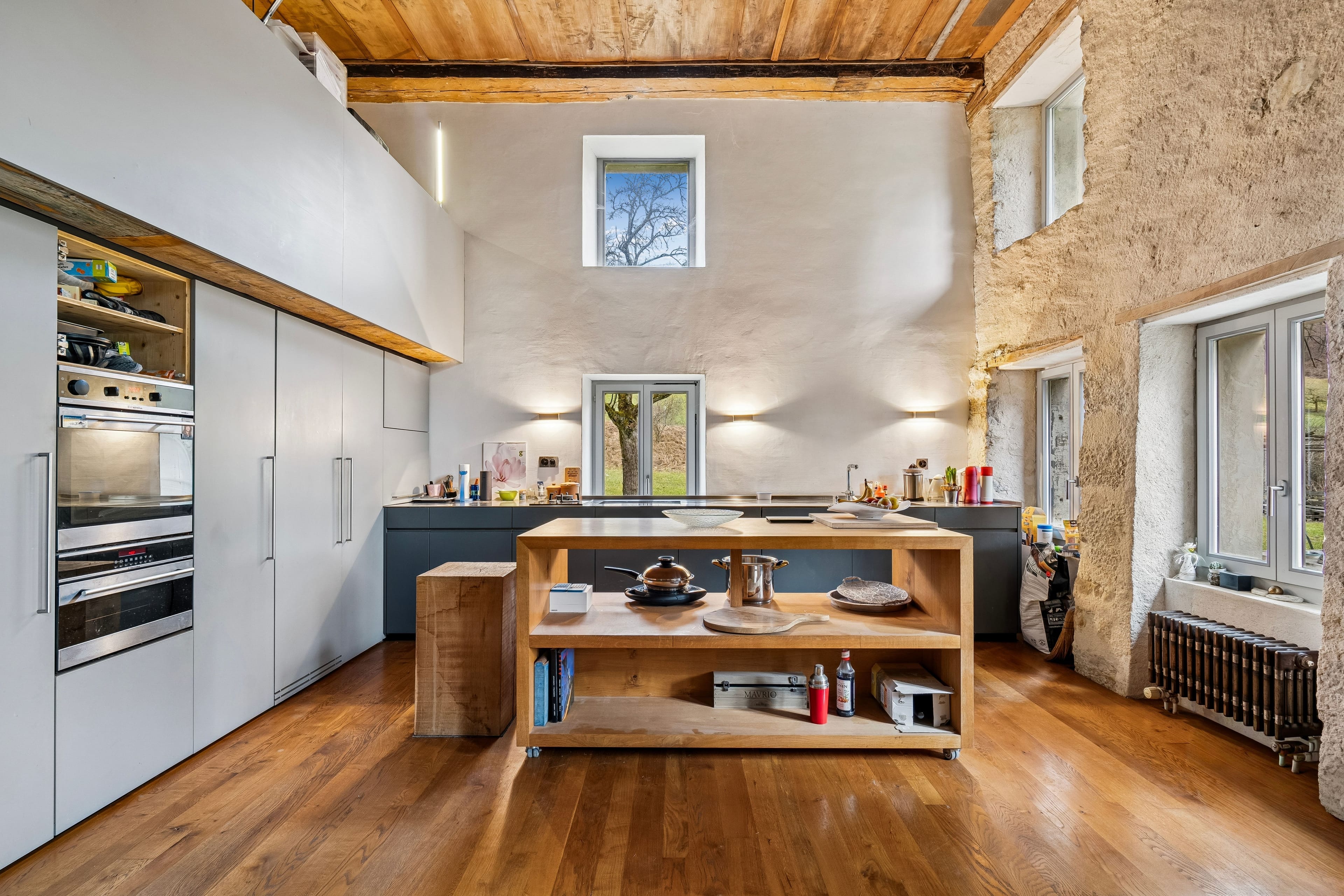 Charmantes 5.5-Zi.-Doppeleinfamilienhaus in Küttigen - Bild 1