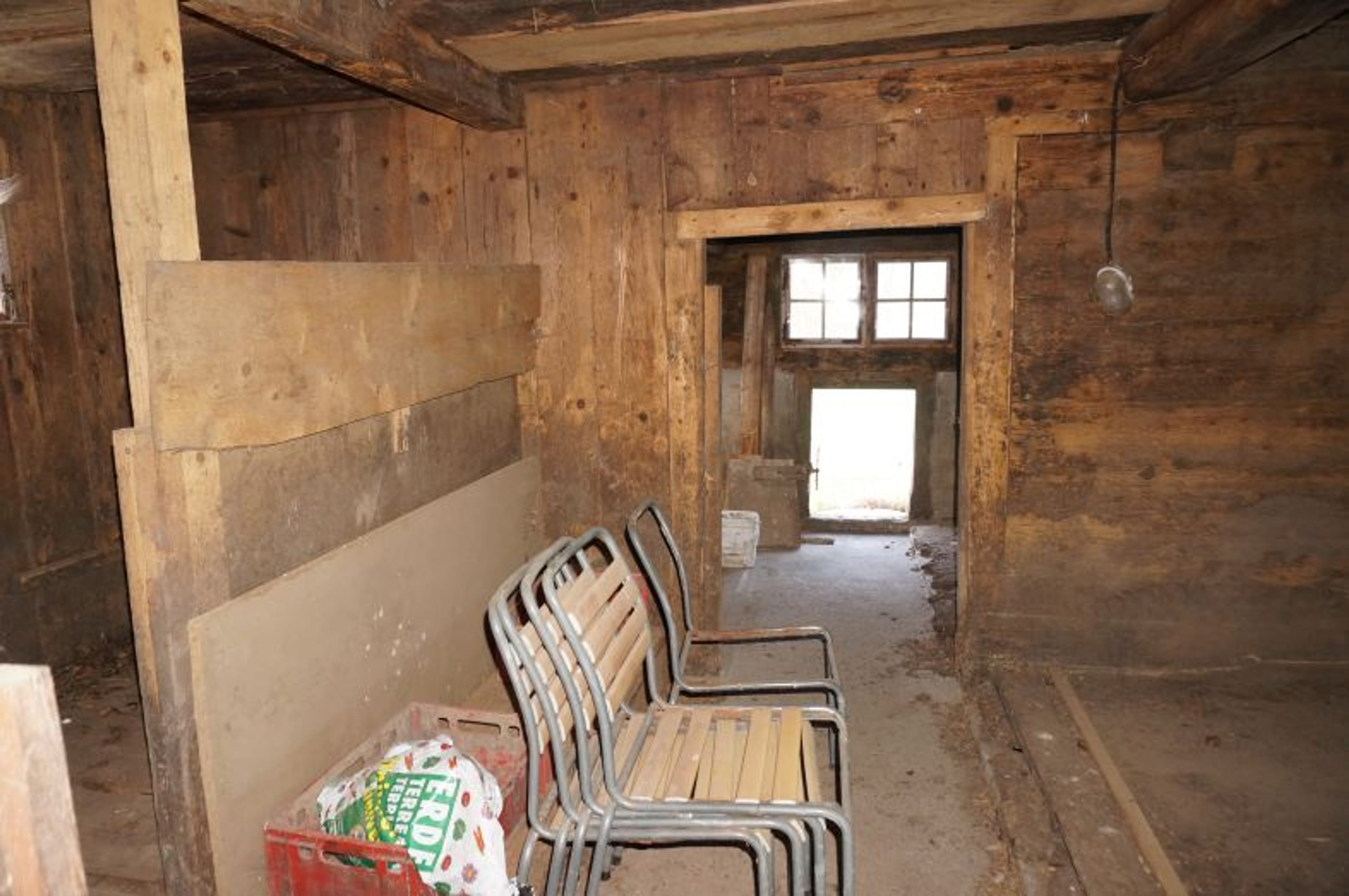 Ensemble mit Gasthaus, 2 Wohnungen & Scheune in Nesslau - kaufen - 62