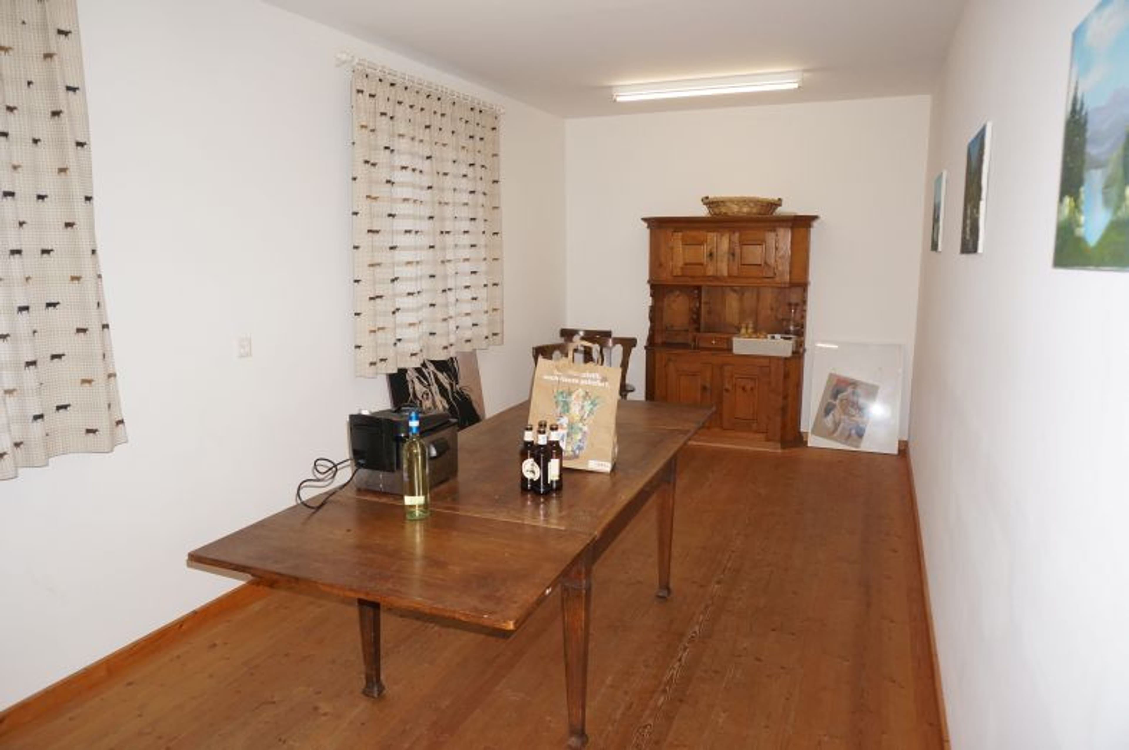 Ensemble mit Gasthaus, 2 Wohnungen & Scheune in Nesslau - kaufen - 67